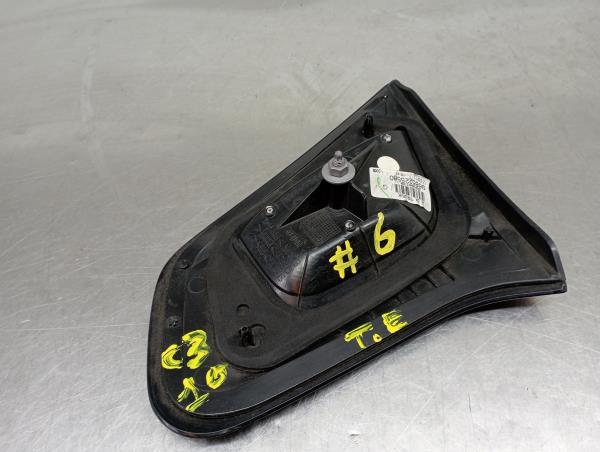 Réflecteur hayon gauche CITROËN C3 II (SC_) Imagem-2