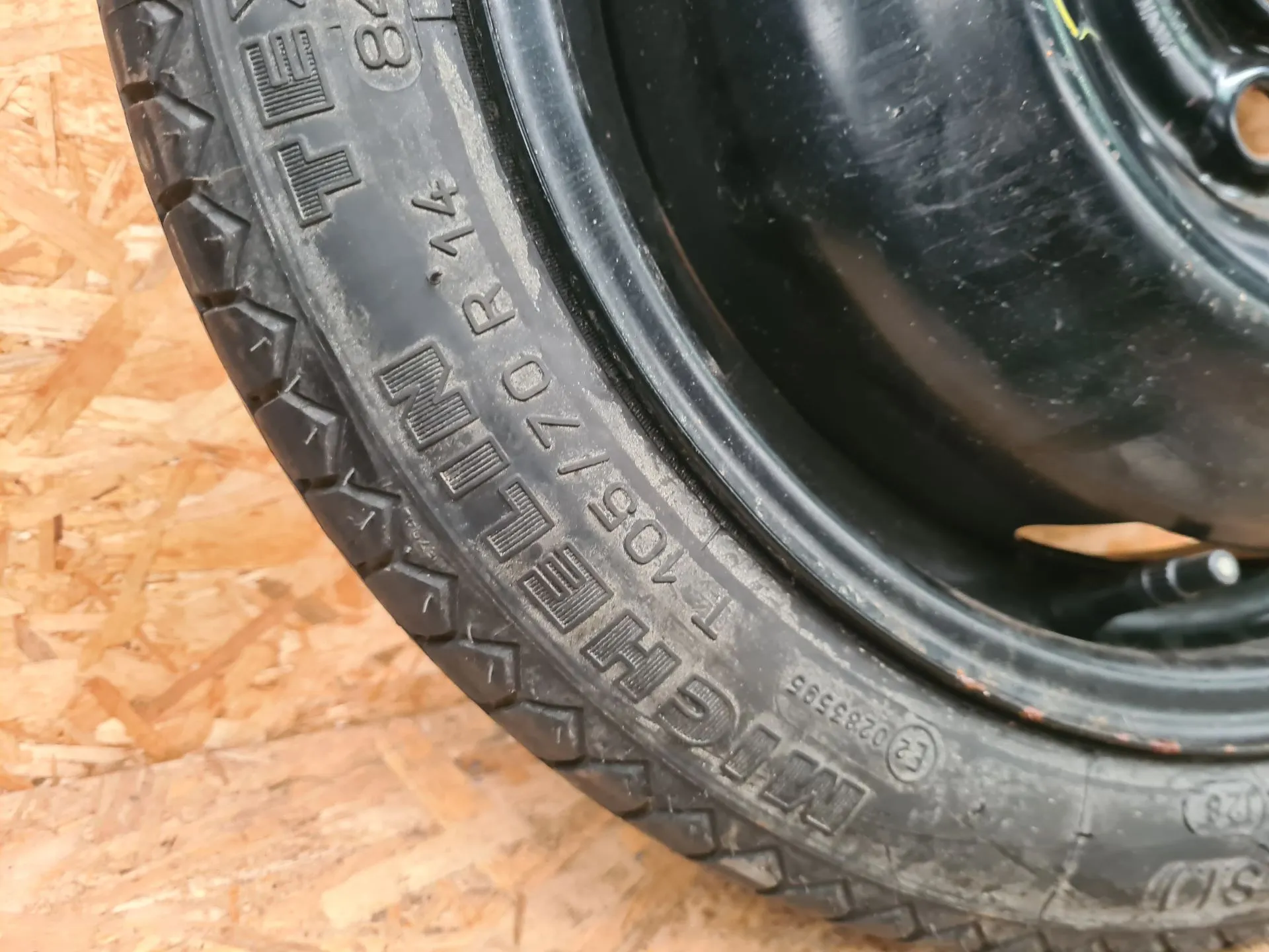 Ruota di scorta VOLKSWAGEN Polo (6N) Imagem-2