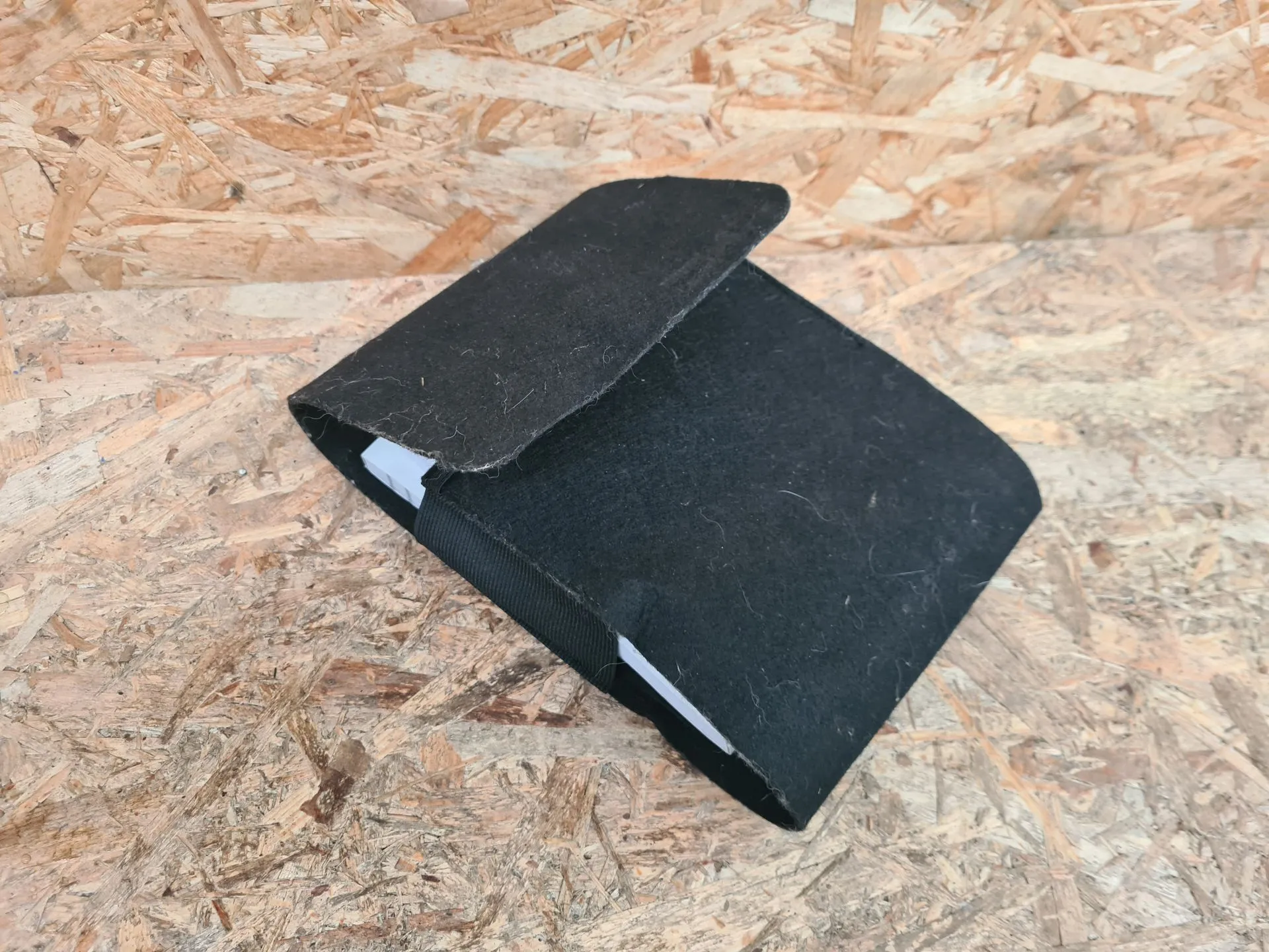 Bolsa com manual de utilizador do veículo DACIA Spring