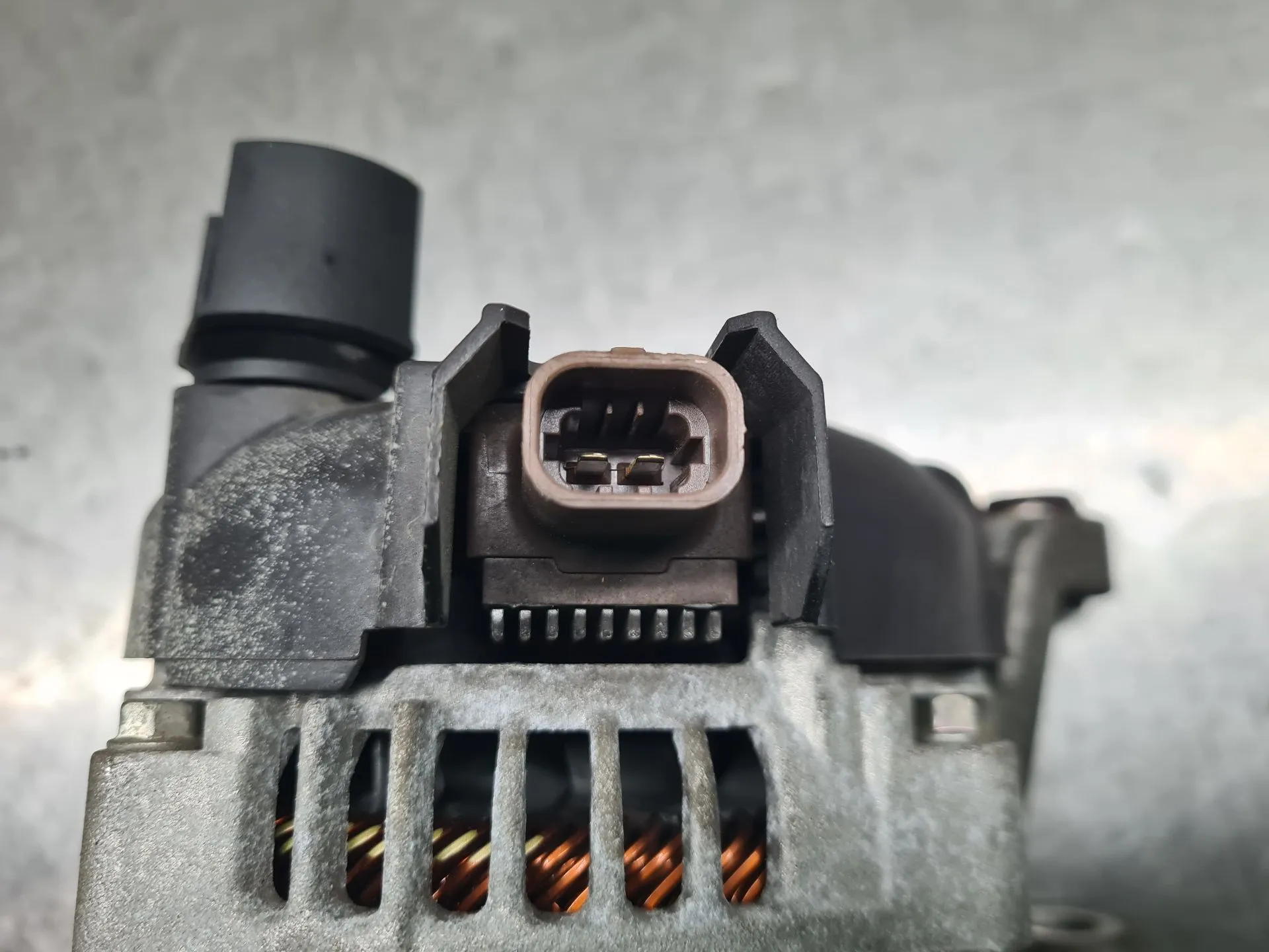 Alternador OPEL Corsa E Imagem-4