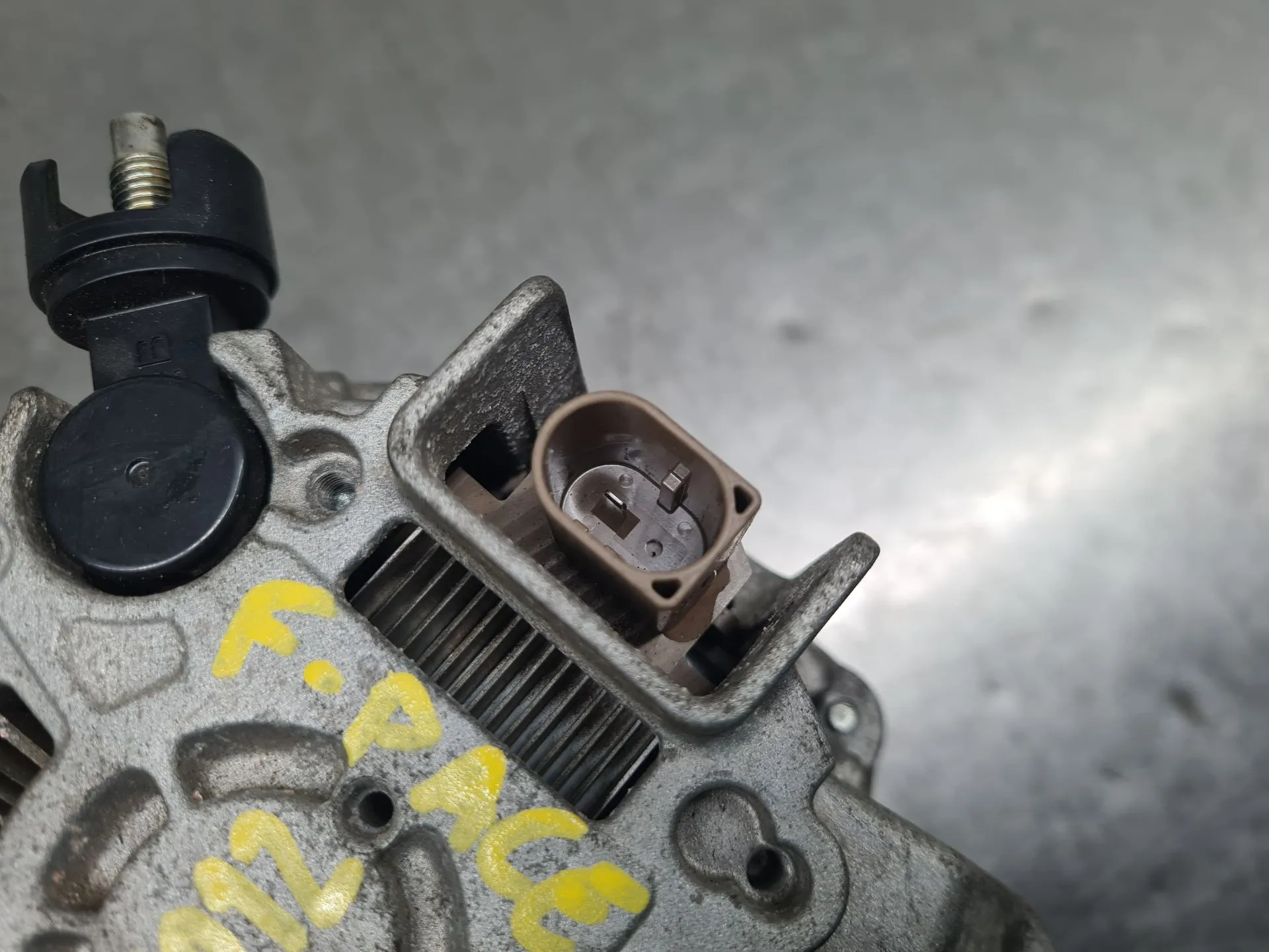 Alternador JAGUAR F-Pace (X761) Imagem-4