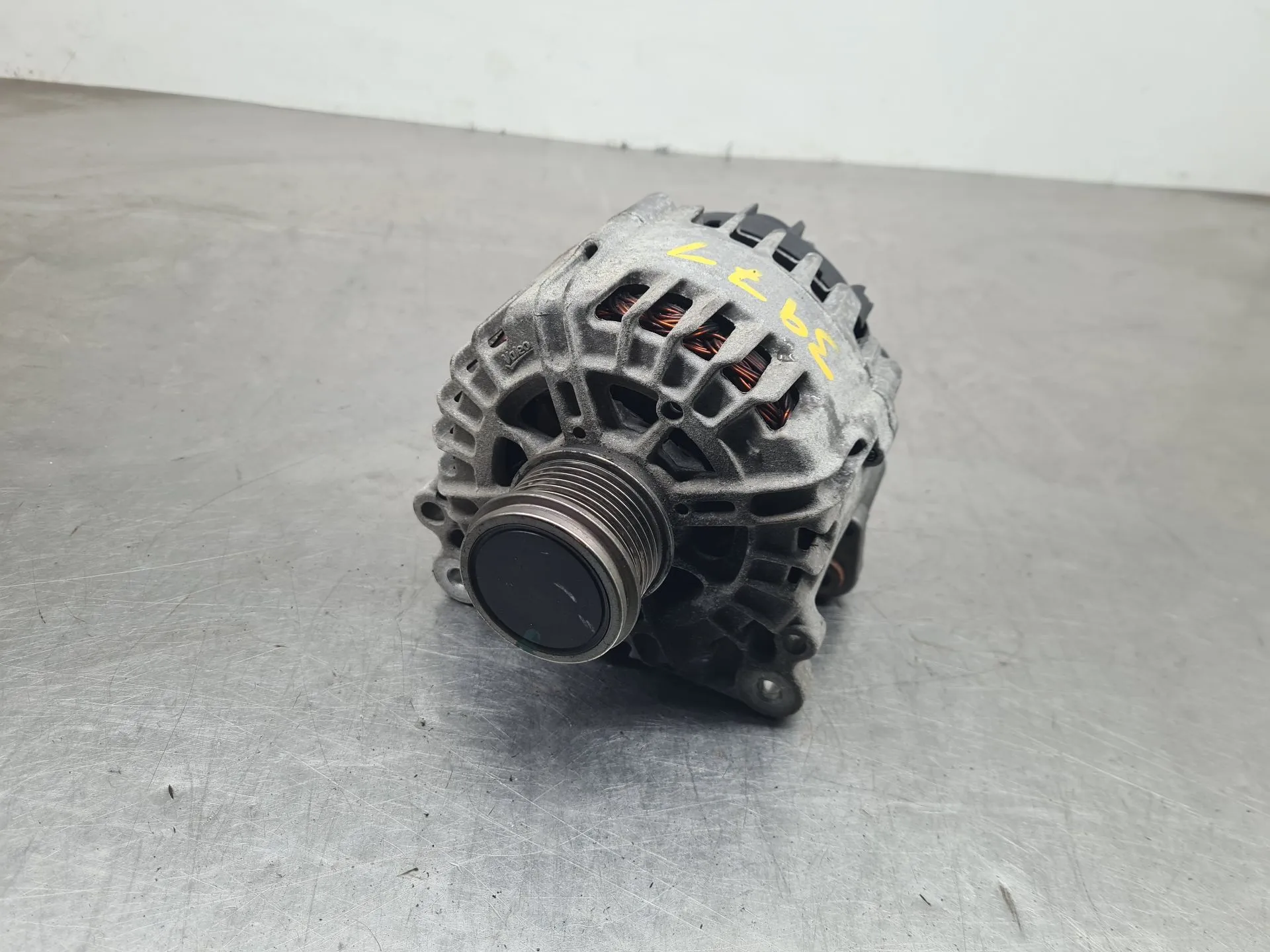 Alternador AUDI A3 Sportback (8VA, 8VF) Imagem-1
