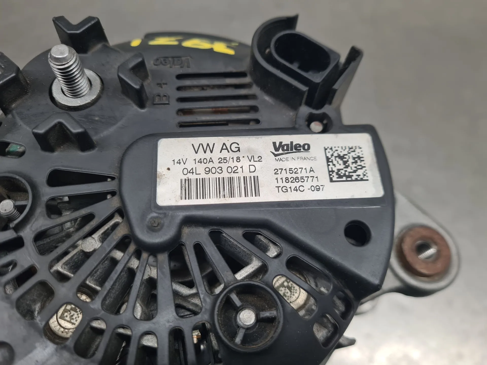 Alternador AUDI A3 Sportback (8VA, 8VF) Imagem-5