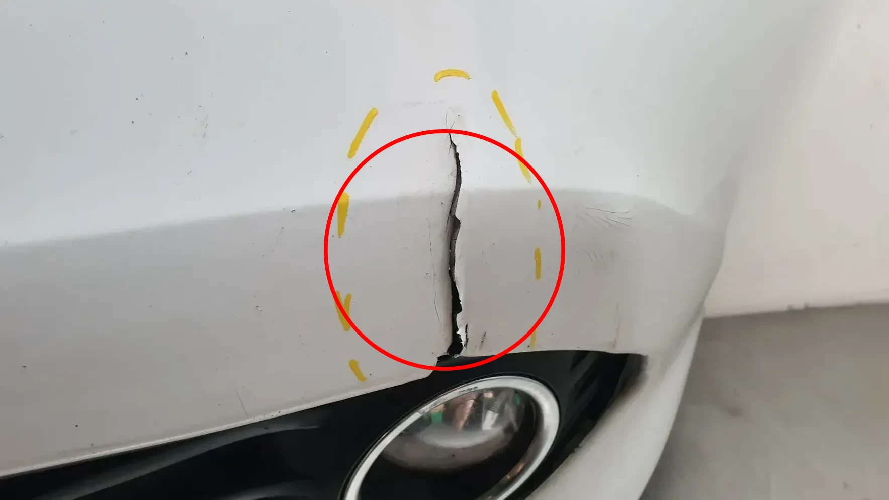 Pára-choques frente RENAULT Clio IV (BH_) Imagem-11