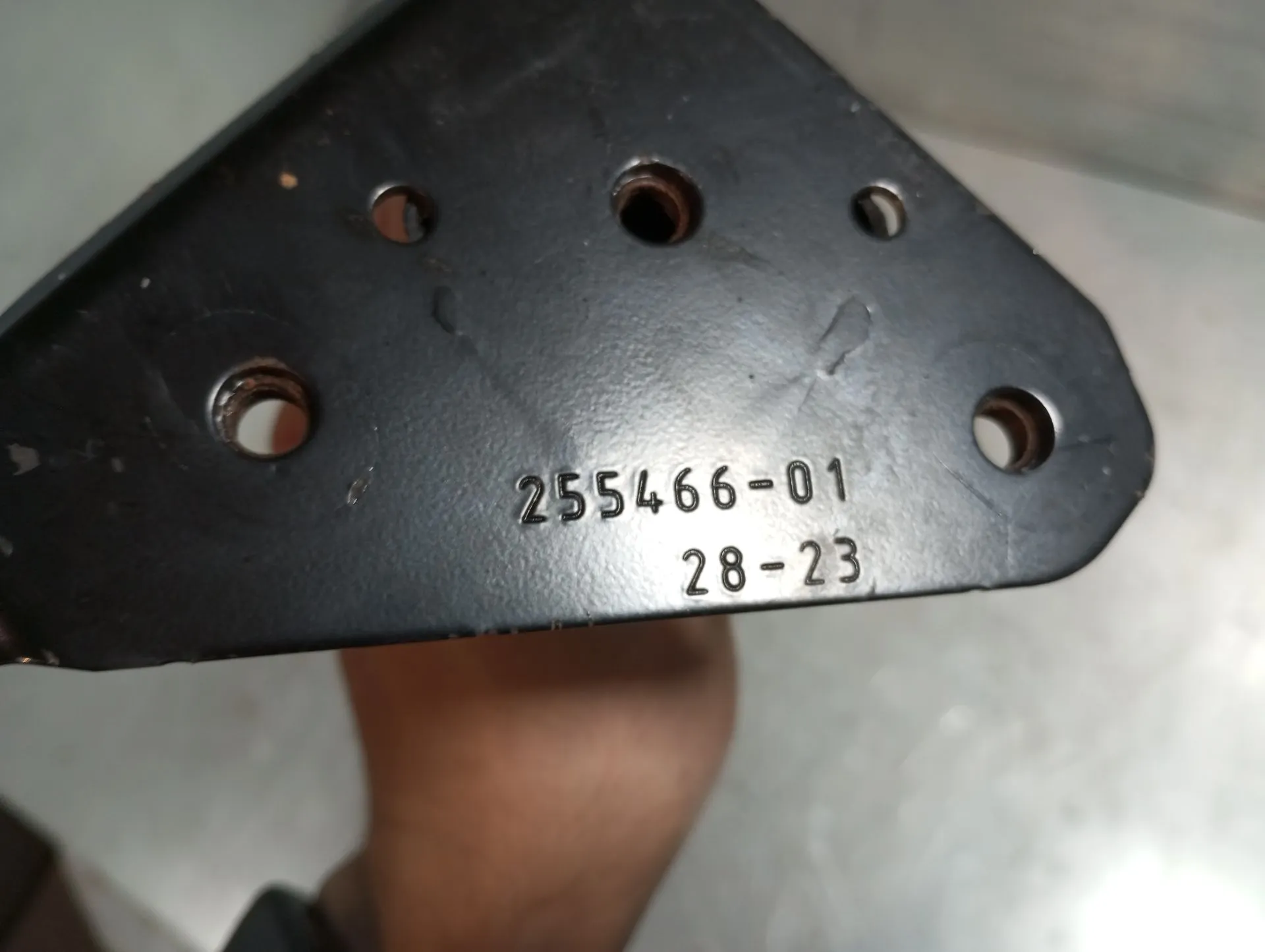 Suporte genérico RENAULT Clio V (BF_) Imagem-2