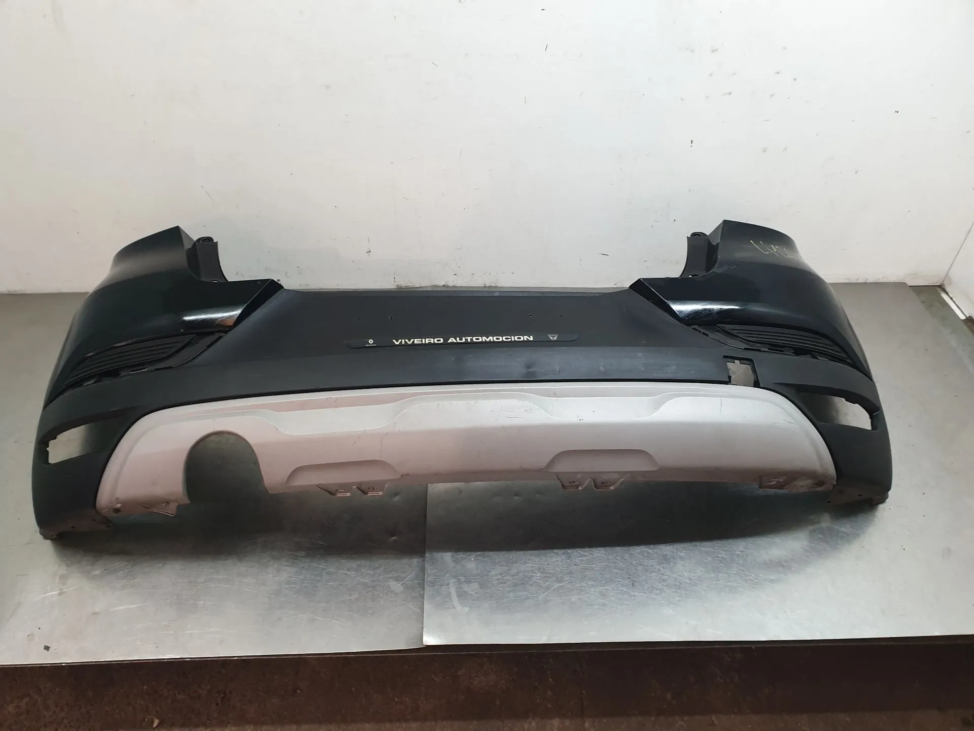 Rear Bumper RENAULT Captur II