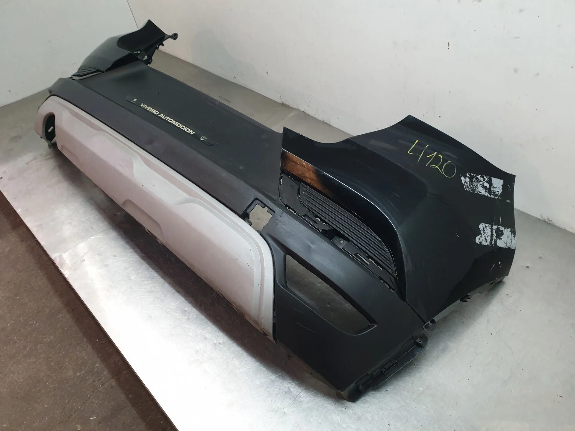 Rear Bumper RENAULT Captur II Imagem-1