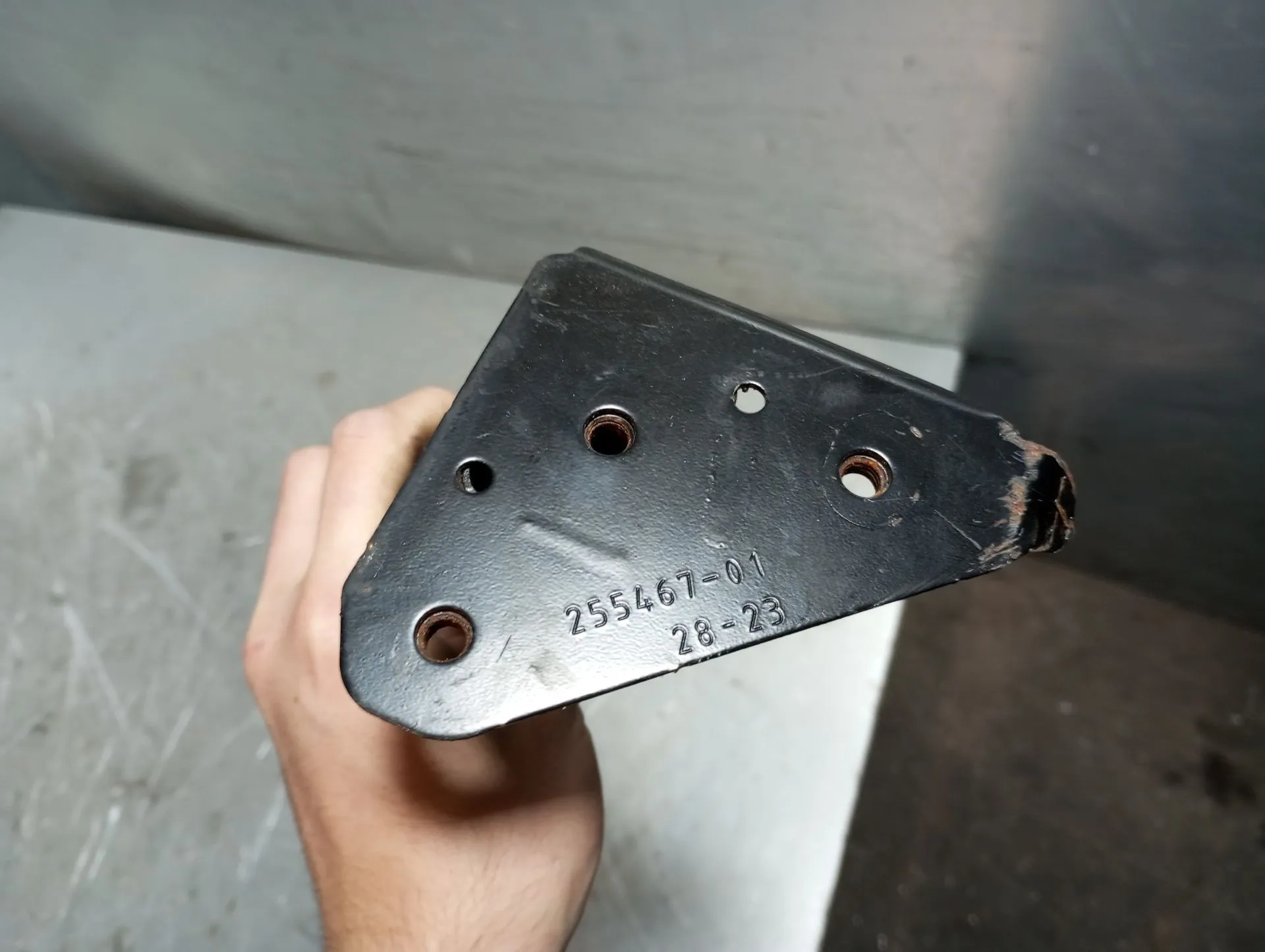 Suporte genérico RENAULT Clio V (BF_) Imagem-3