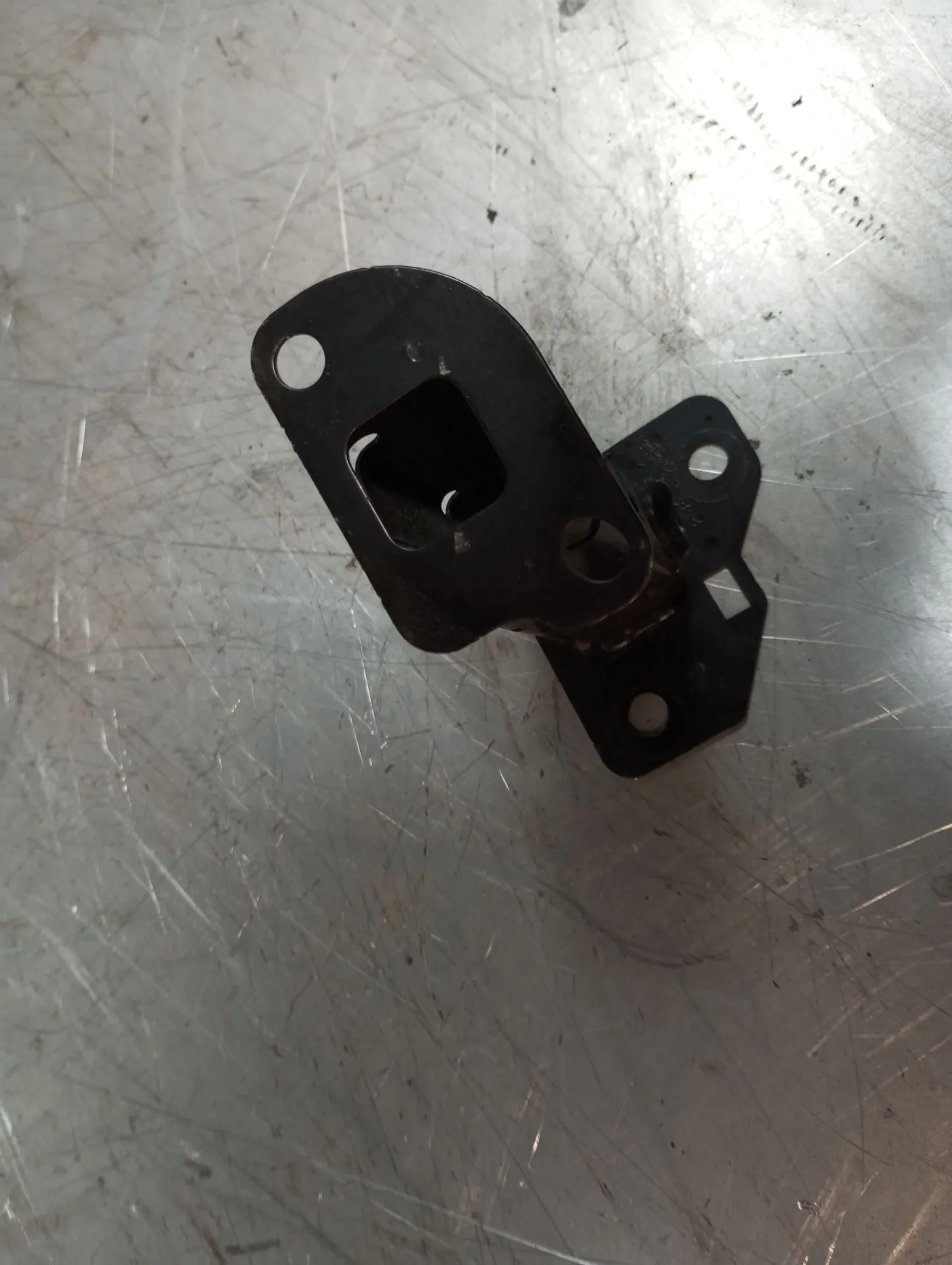 Suporte genérico RENAULT Clio V (BF_) Imagem-3