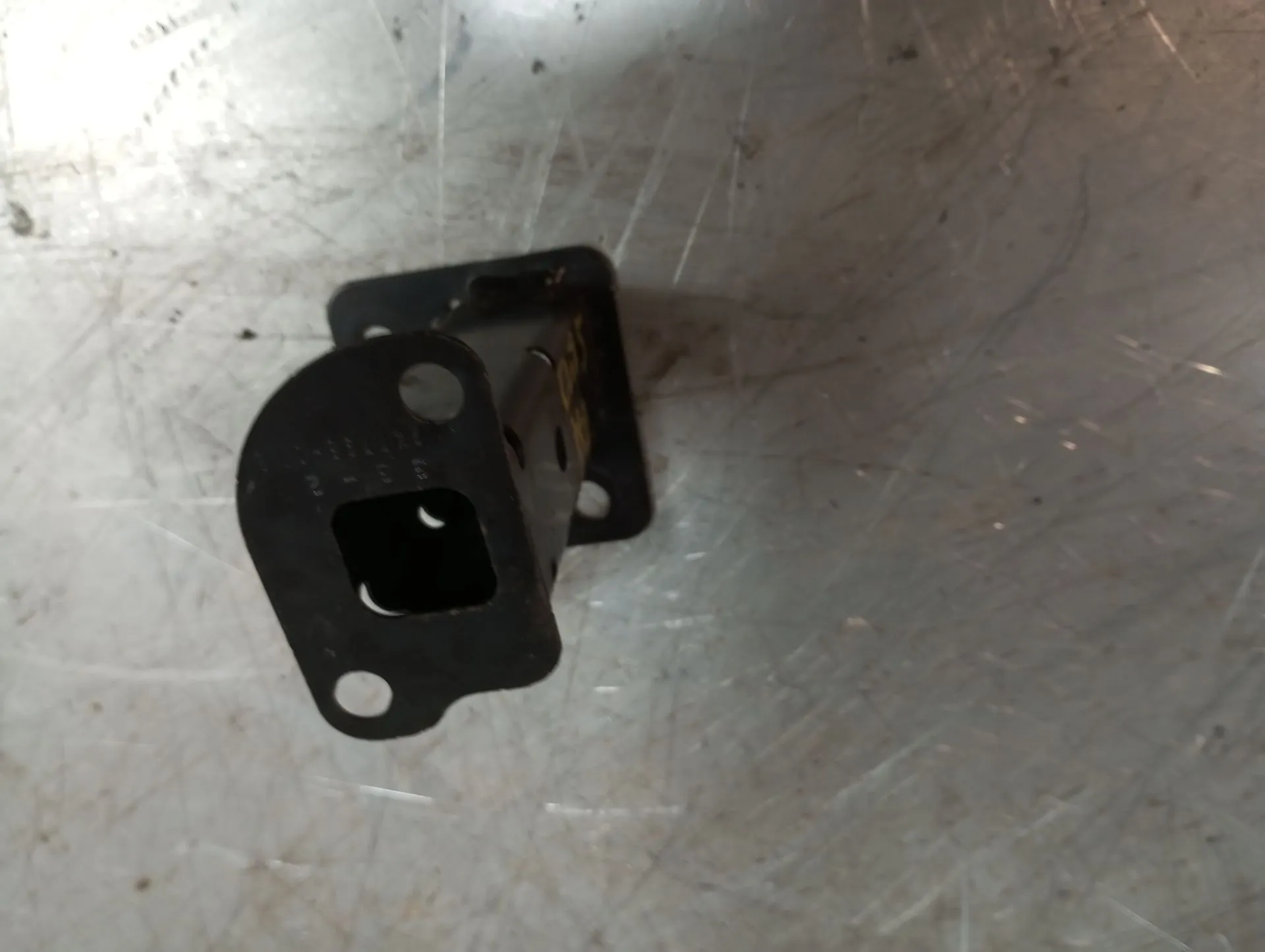 Suporte genérico RENAULT Clio V (BF_) Imagem-1