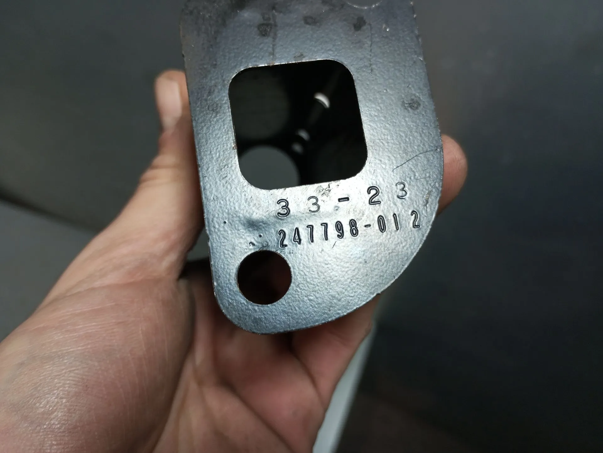 Suporte genérico RENAULT Clio V (BF_) Imagem-3