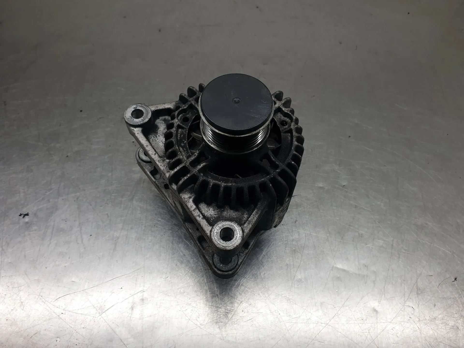 Alternador PEUGEOT 208