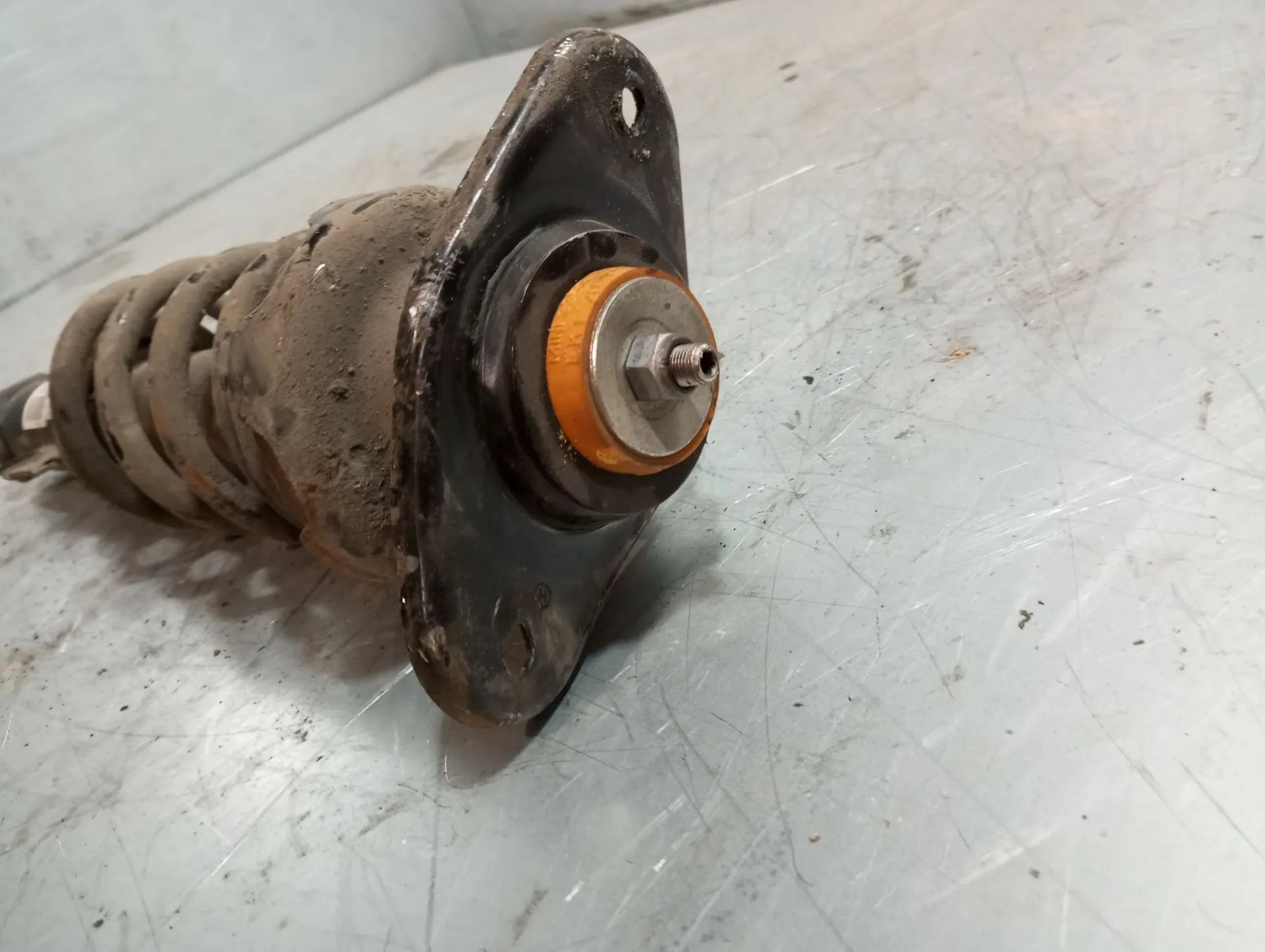 Amortiguador Trasero Derecho MINI Mini Clubman (R55) Imagem-1