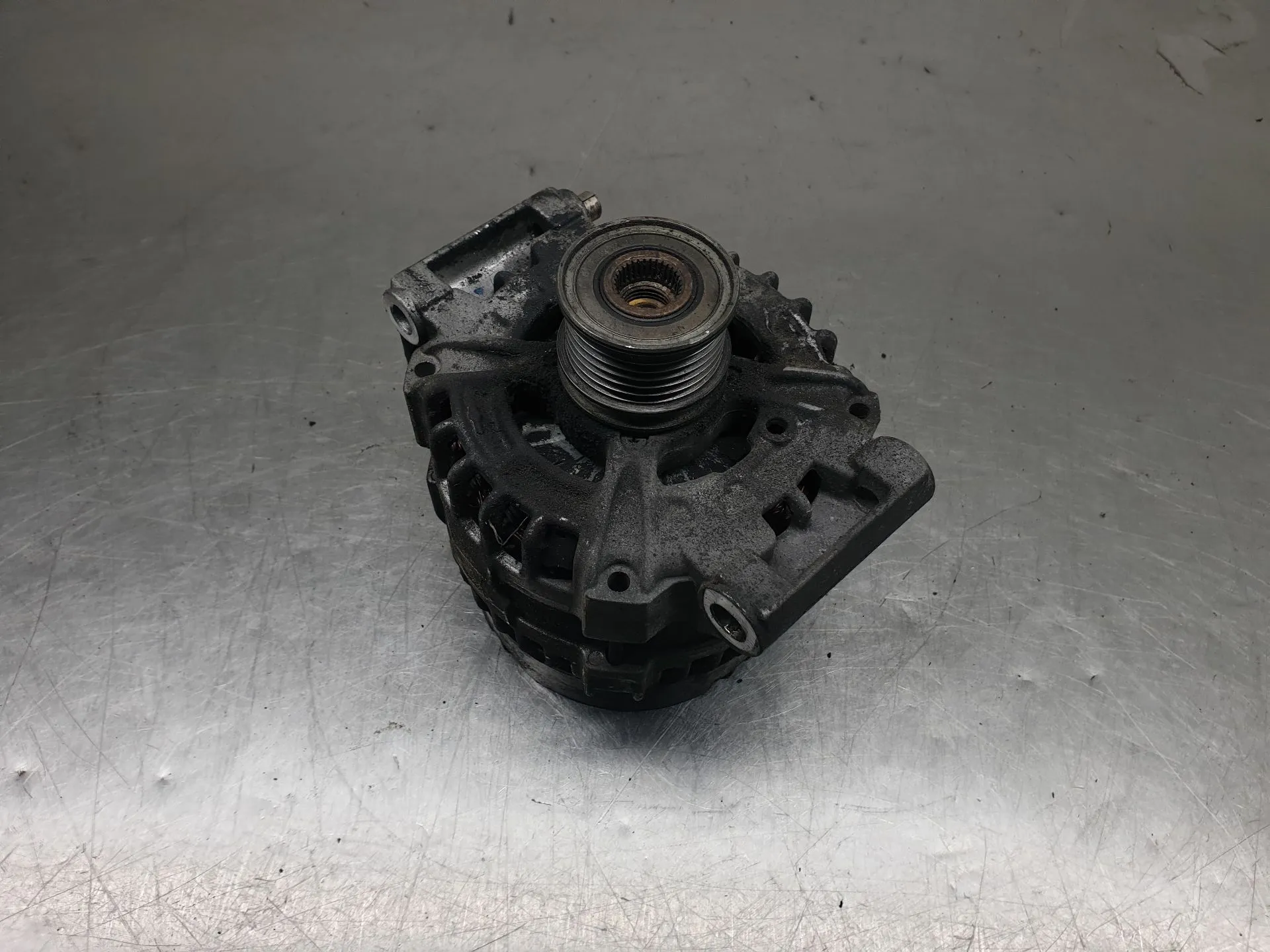 Alternador MINI Mini Coupé (R58) Imagem-1