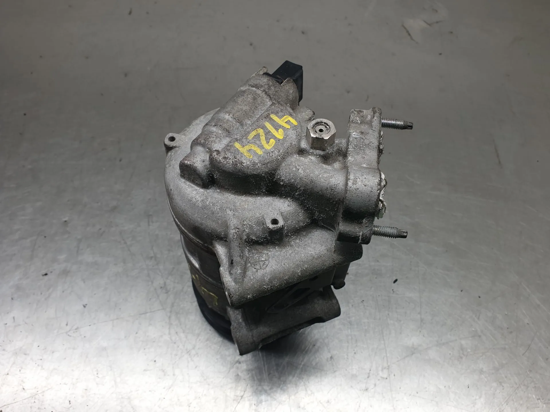 Compressore A/C PEUGEOT 308 II Imagem-4