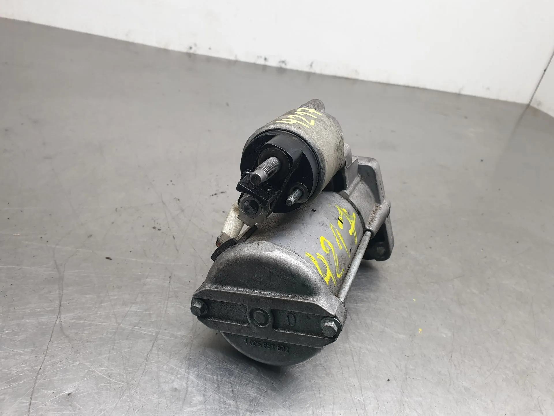 Motor de arranque RENAULT Megane IV (B9A/M_) Imagem-1