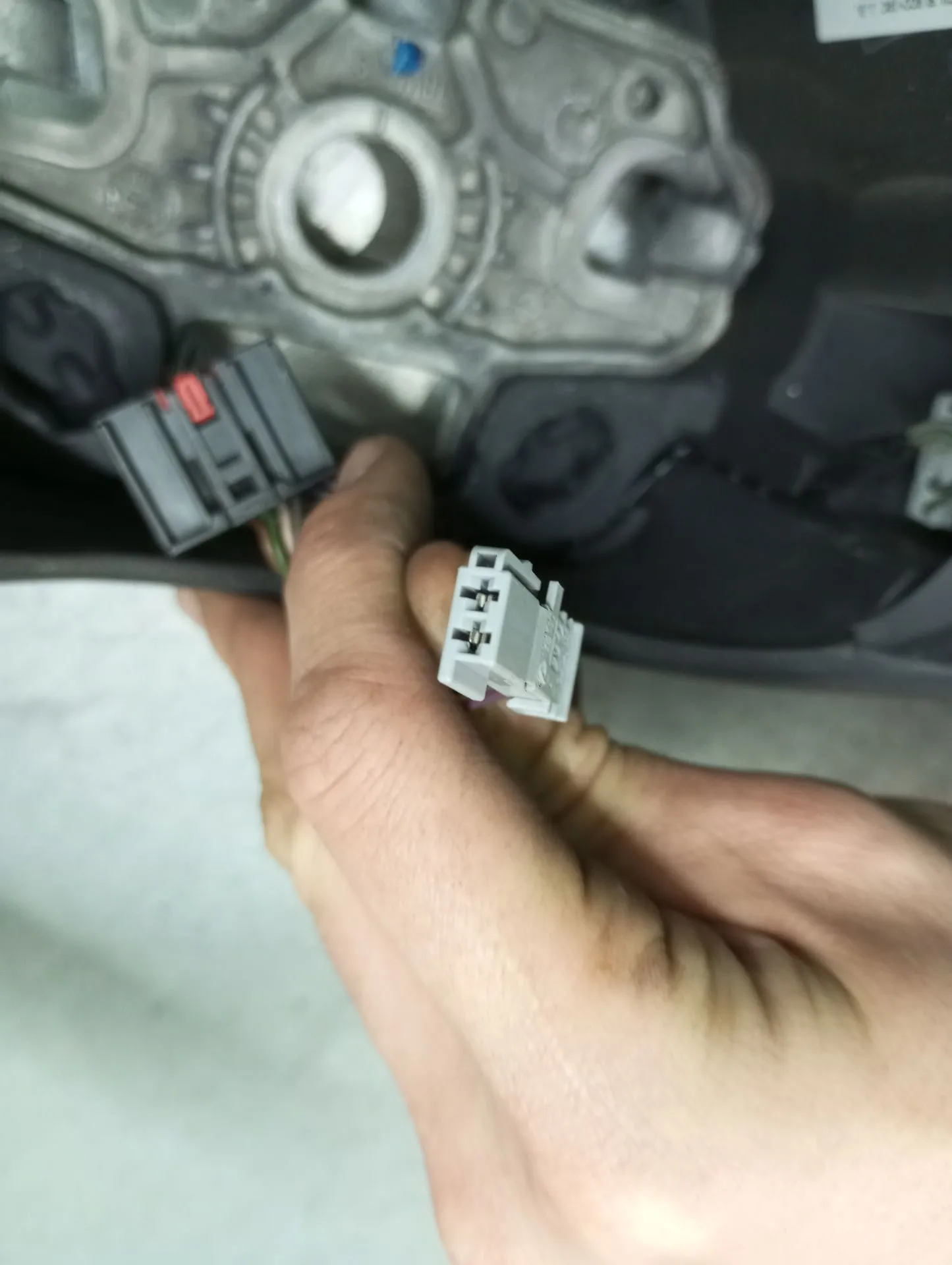 Volante OPEL Corsa E Imagem-3