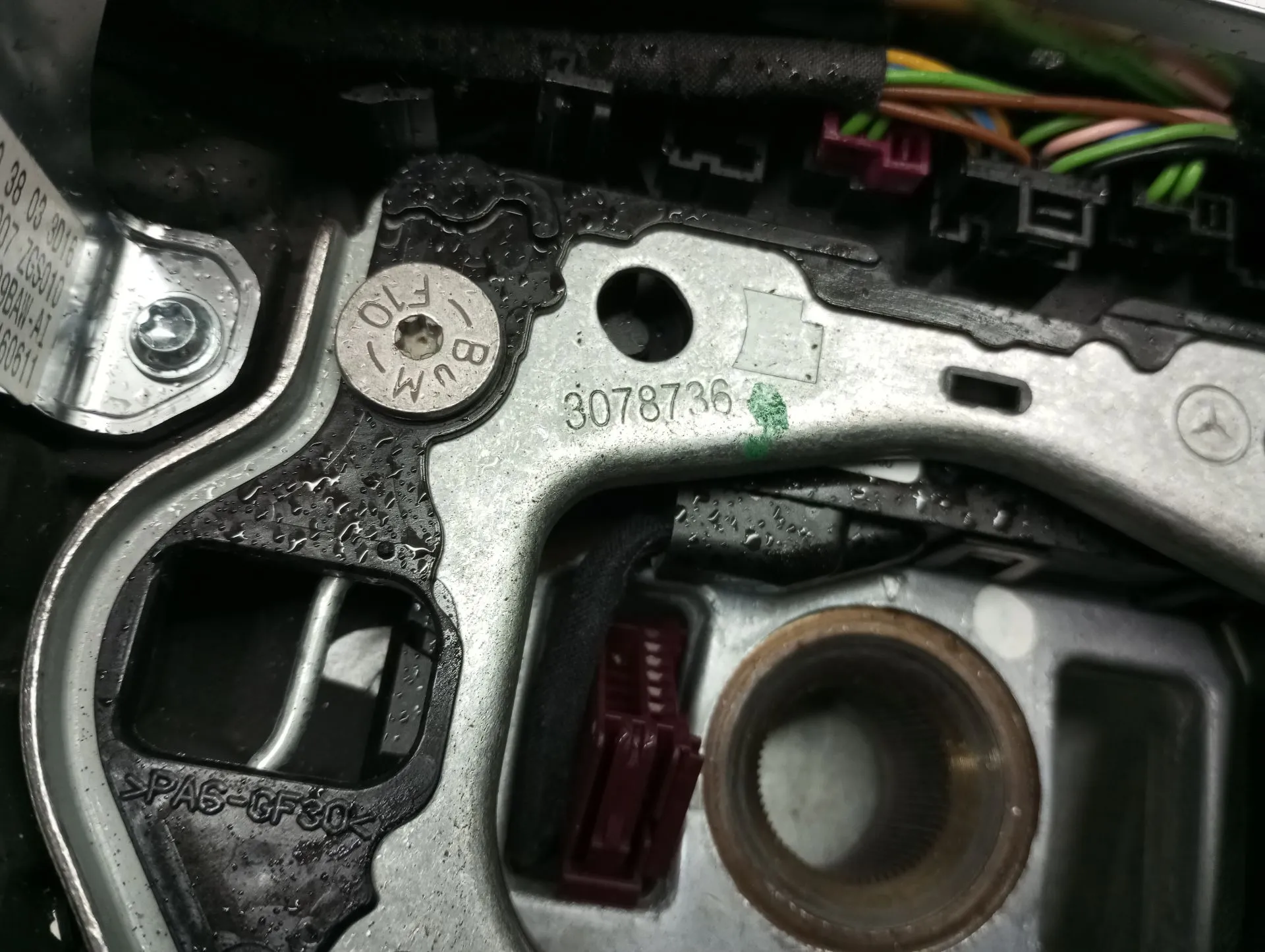 Volante MERCEDES-BENZ Classe C Carrinha (S205) Imagem-4