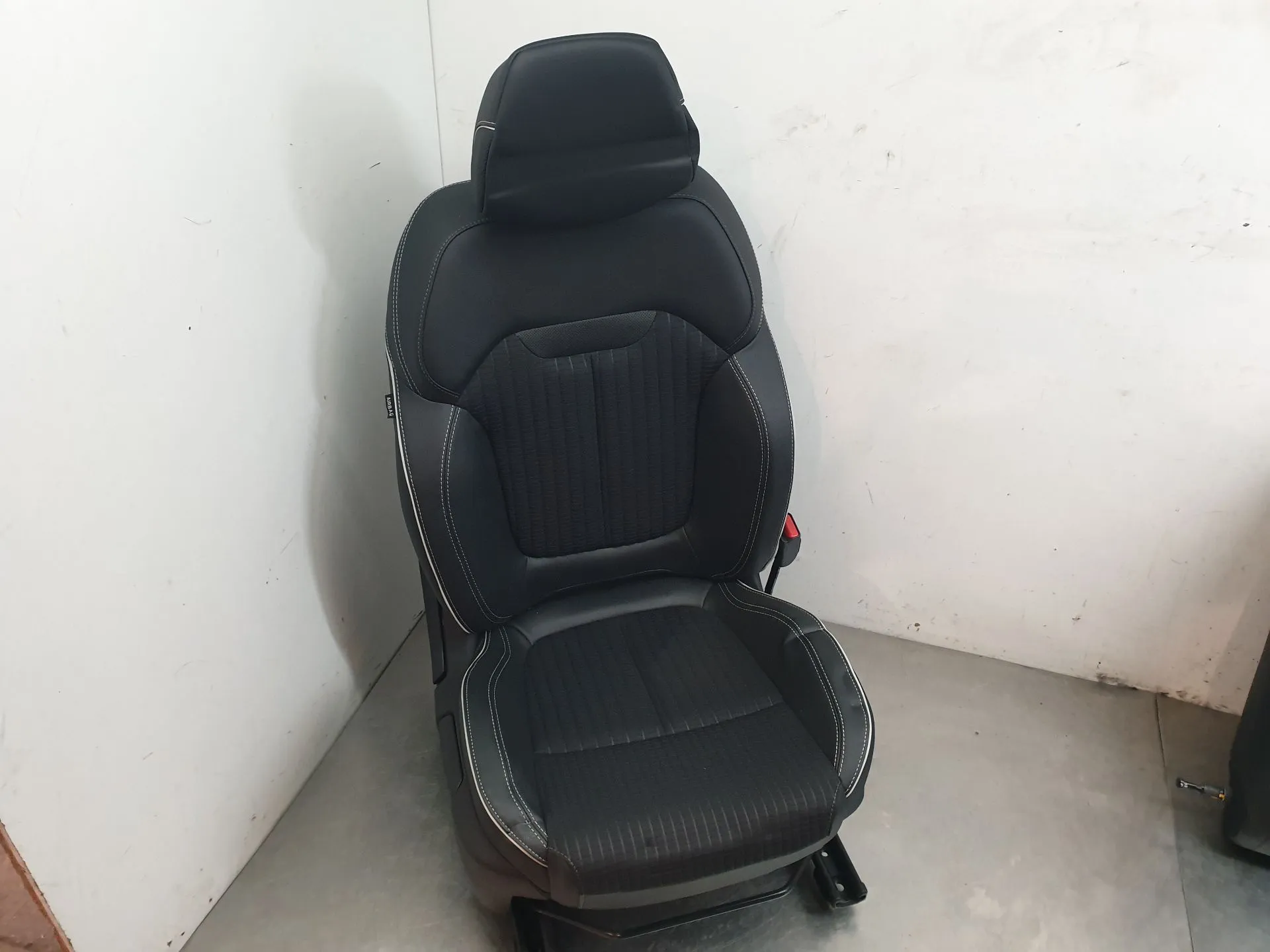 Banco Delantero Derecho RENAULT Kadjar (HA_, HL_)