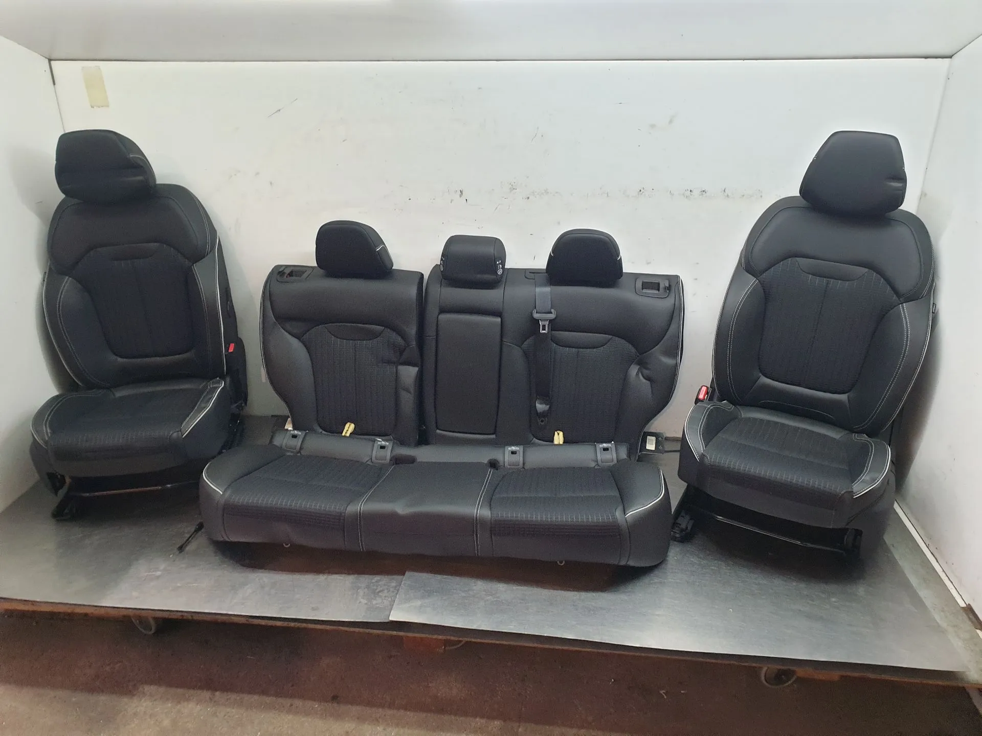 Conjunto de Bancos RENAULT Kadjar (HA_, HL_) Imagem-0