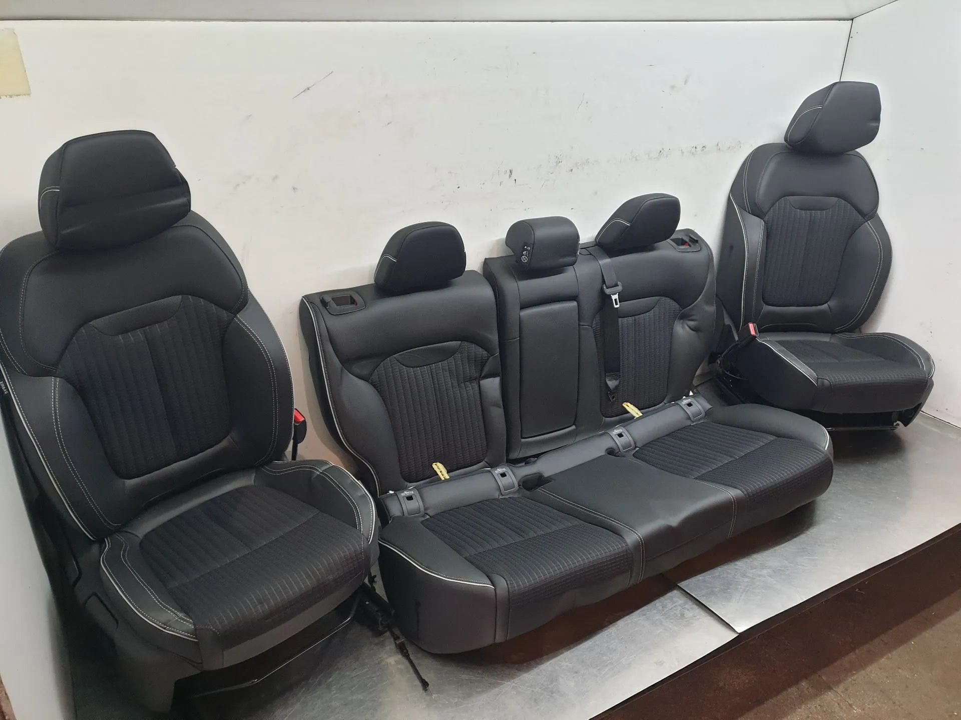 Conjunto de Bancos RENAULT Kadjar (HA_, HL_) Imagem-2