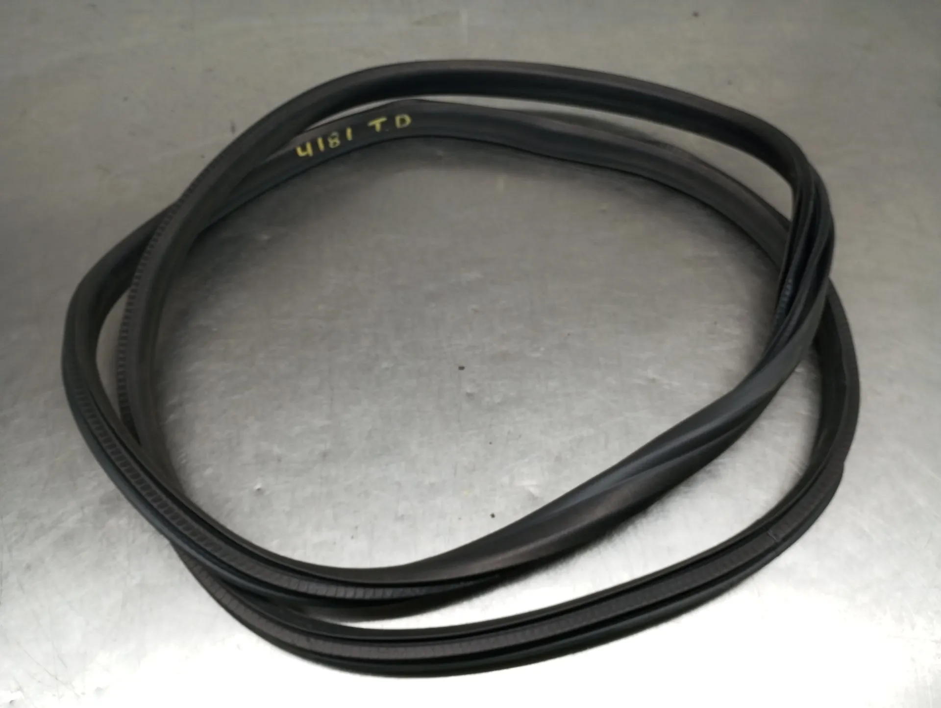 Revestimento porta trás direito DACIA Duster III (P1310)