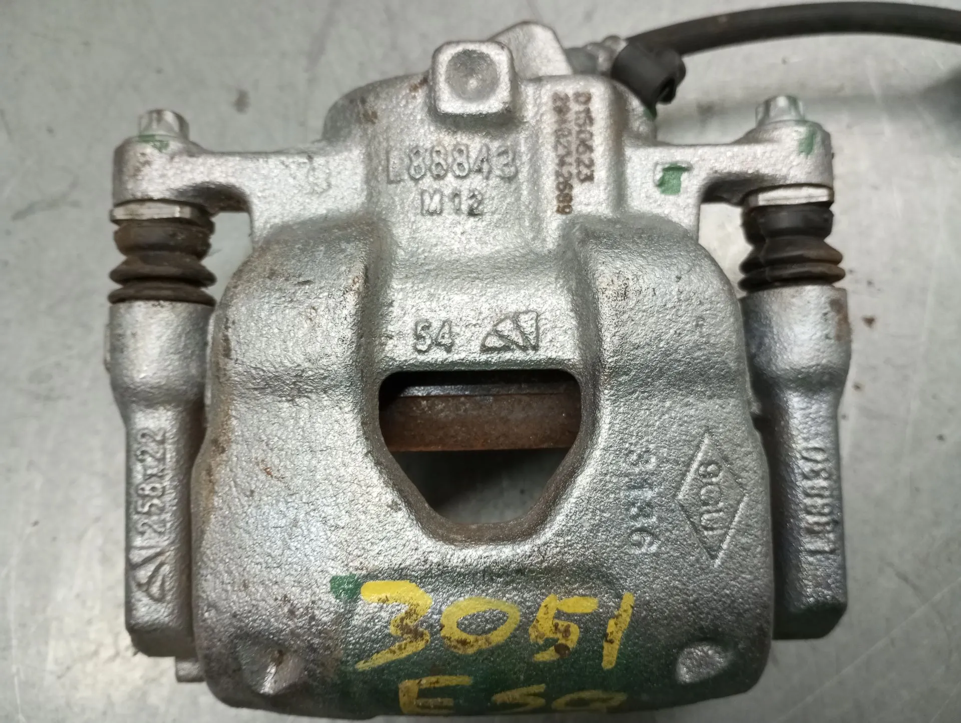 Pinça travão / maxila de travão frente esquerda DACIA Sandero III