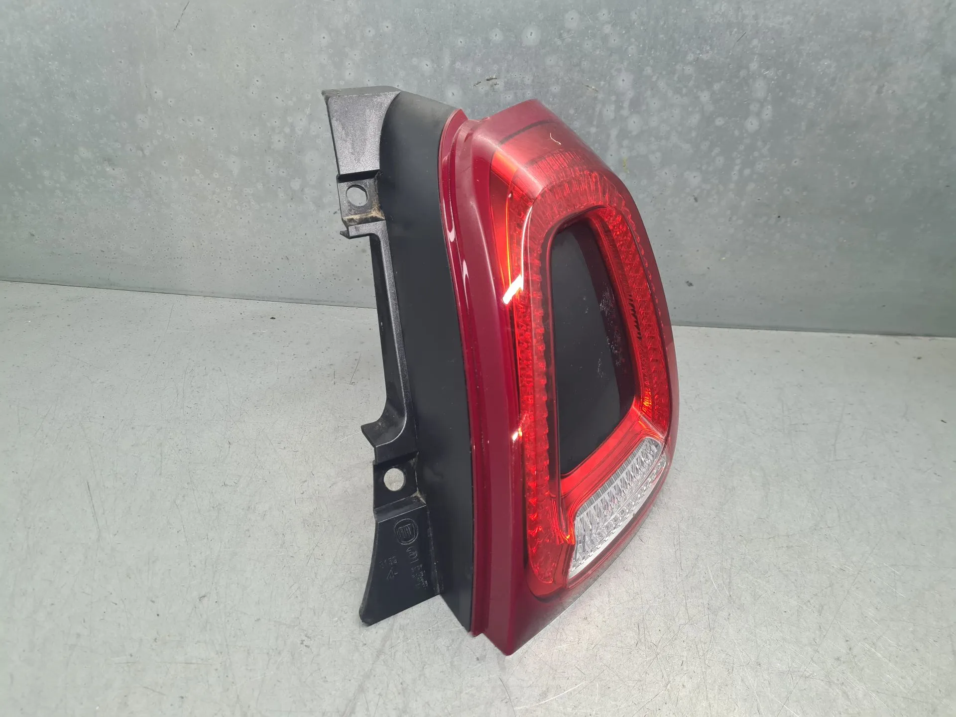 Right Tail light FIAT 500 C (312_) Imagem-1