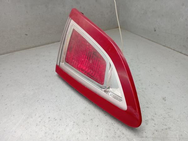 Feu de coffre Gauche RENAULT Grand Scénic III (JZ0/1_) Imagem-1