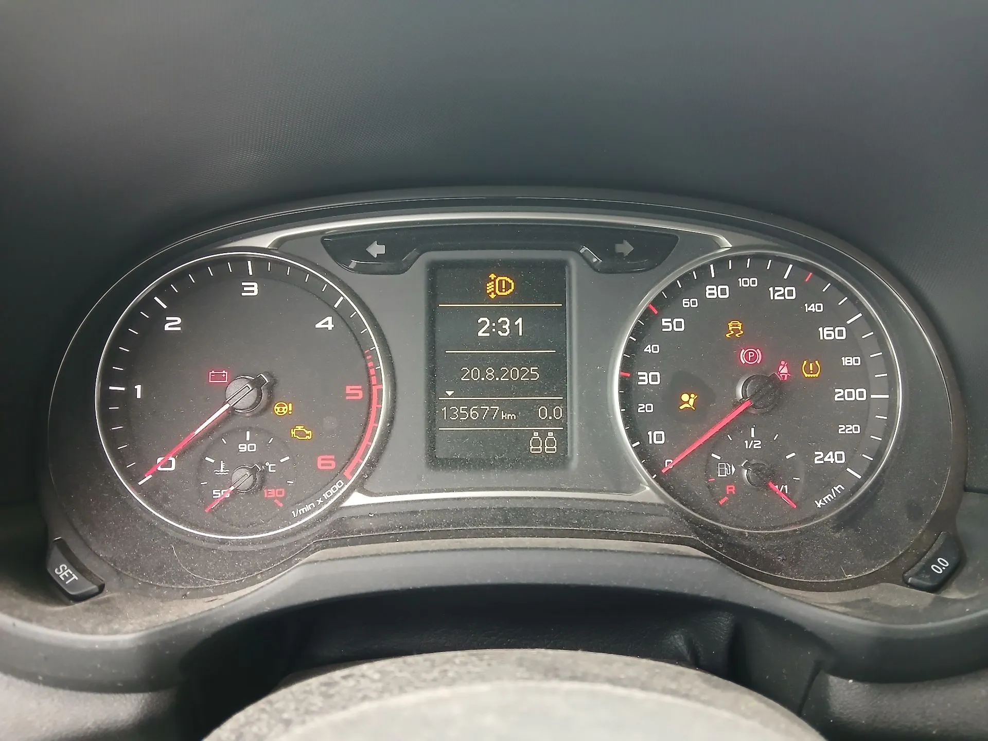 Quadrante / painel de instrumentos AUDI A1 (8X1, 8XK)