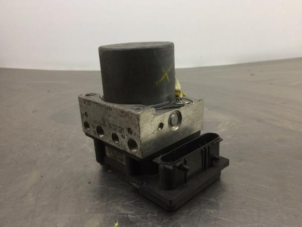 ABS RENAULT Megane II (BM0/1_, CM0/1_)