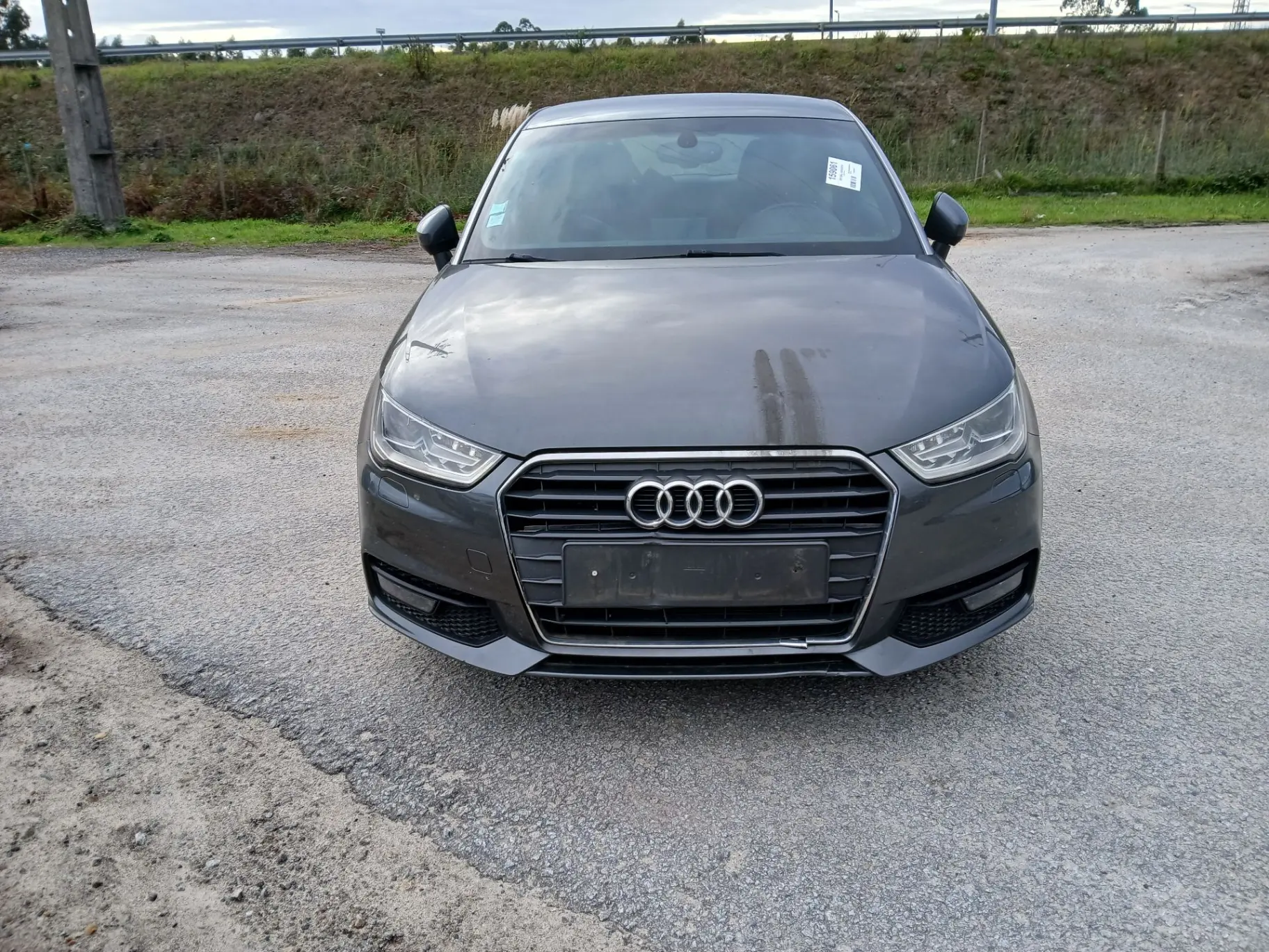 Frente Completa AUDI A1 (8X1, 8XK) Imagem-1