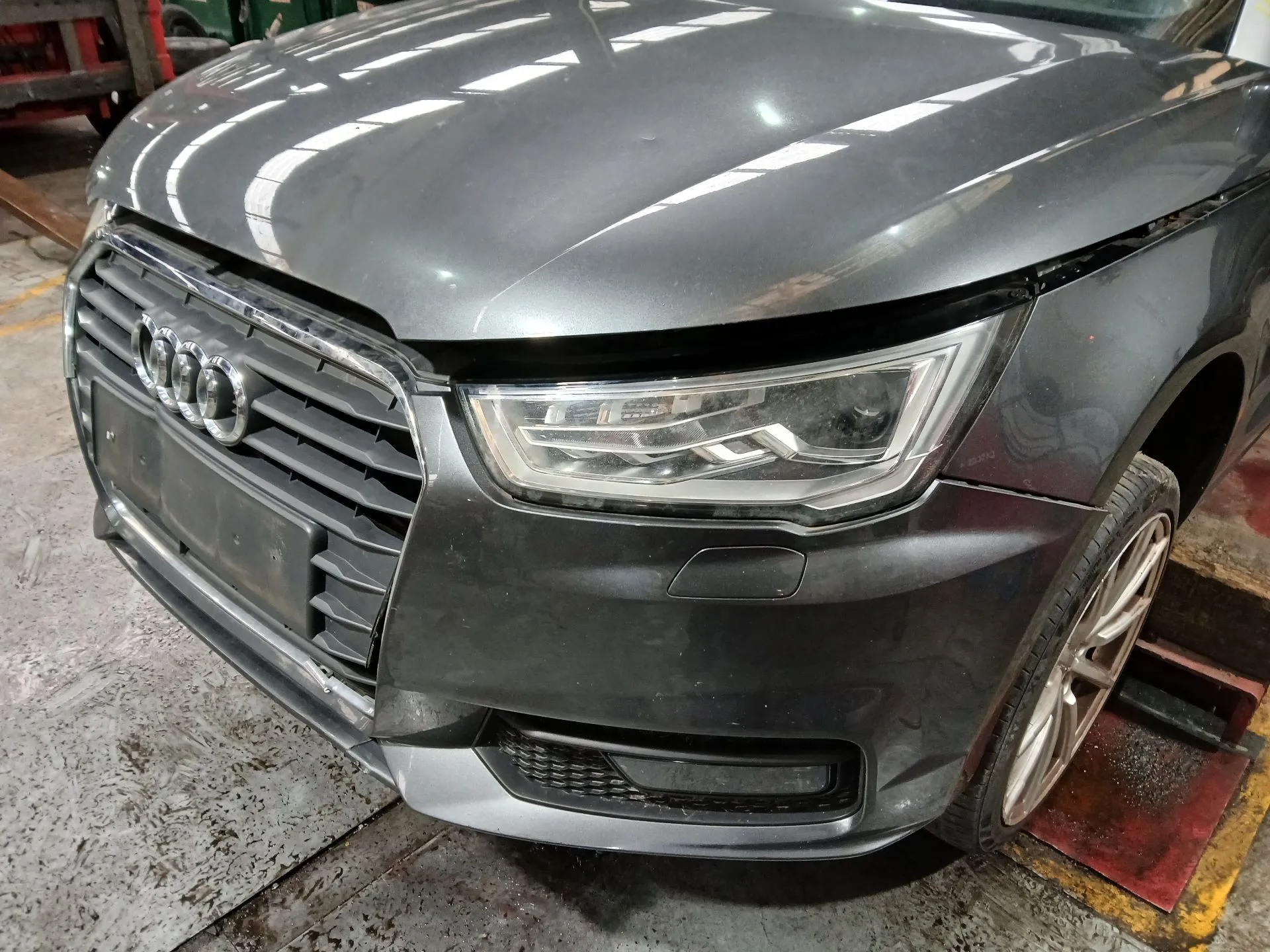 Frente Completa AUDI A1 (8X1, 8XK) Imagem-5