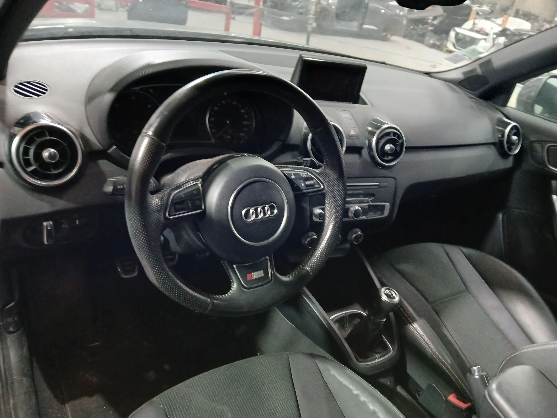 Frente Completa AUDI A1 (8X1, 8XK) Imagem-9