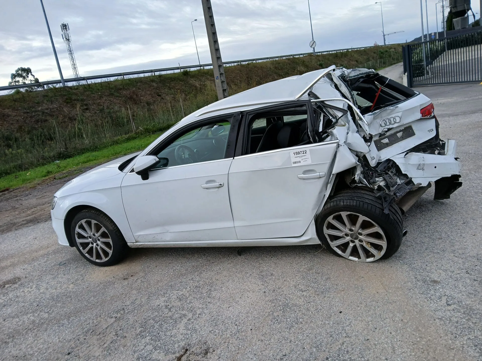 Lève-vitre avant gauche AUDI A3 Sportback (8VA, 8VF)