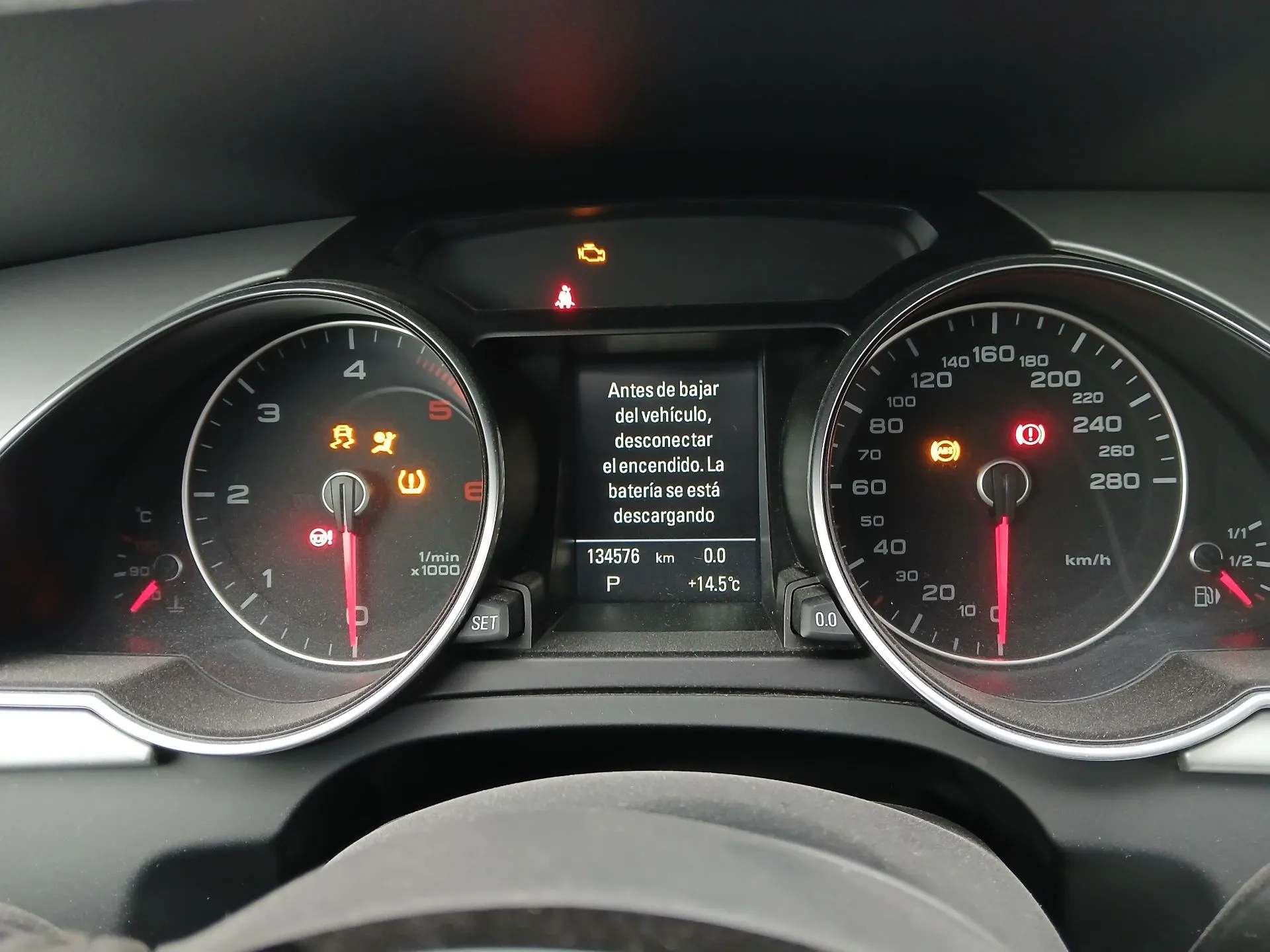 Instrument cluster AUDI A5 Sportback (8TA)