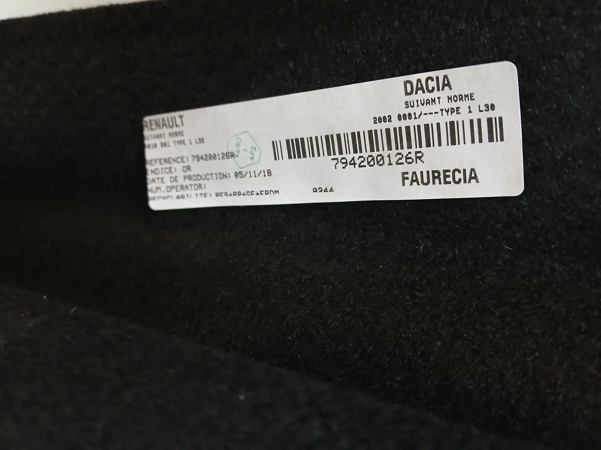 Bandeja trasera / tapa del maletero DACIA Duster (HM_) Imagem-2