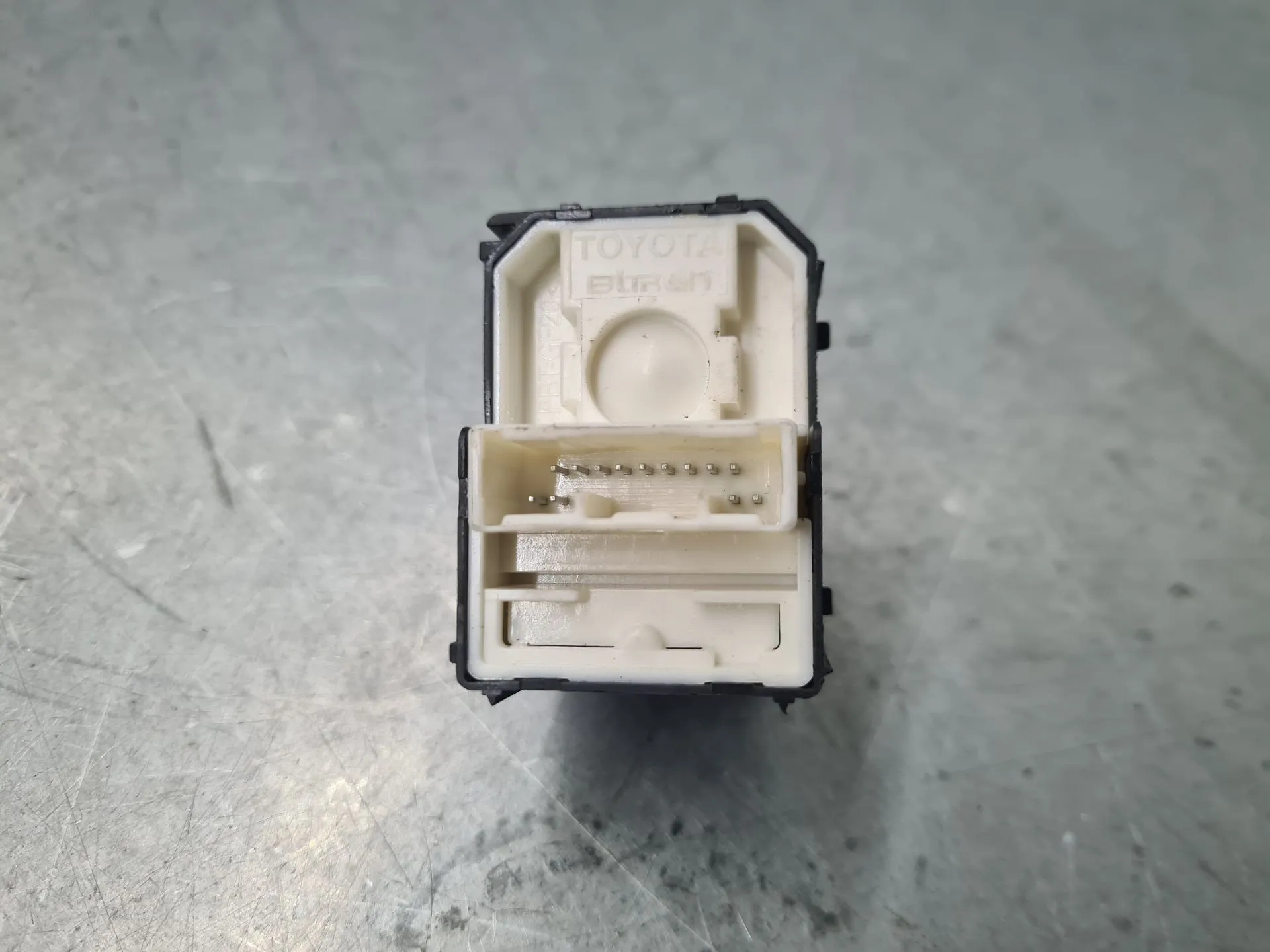 Commande des rétroviseurs TOYOTA C-HR (_X1_) Imagem-3