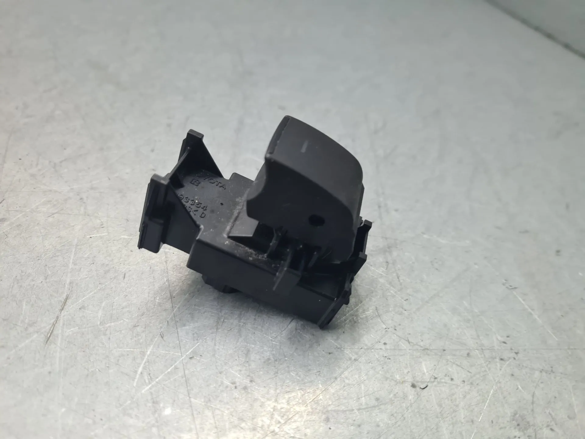 Mando / interruptor elevalunas delantero derecho TOYOTA C-HR (_X1_) Imagem-1