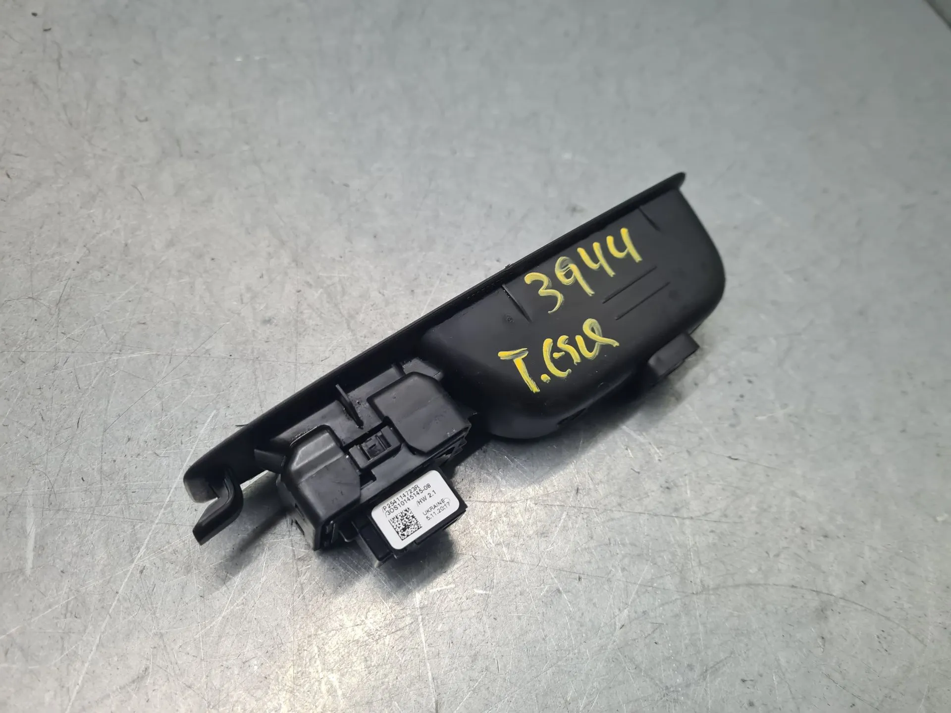 Commande / interrupteur lève-vitre Arrière gauche RENAULT Clio V (BF_) Imagem-1