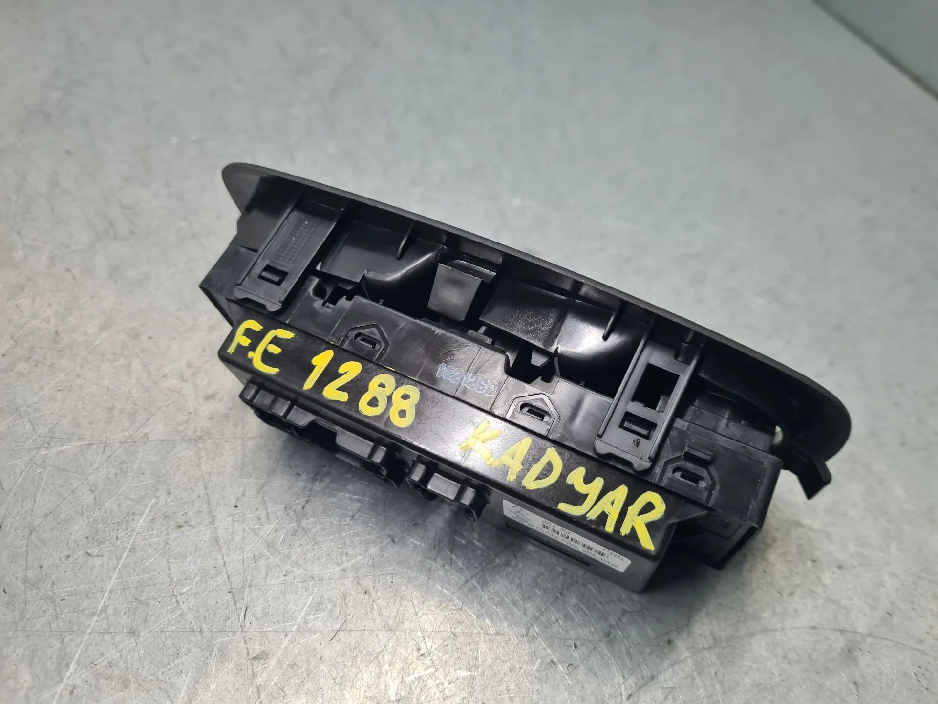 Comando / interruttore alzacristallo anteriore sinistro RENAULT Kadjar (HA_, HL_) Imagem-2