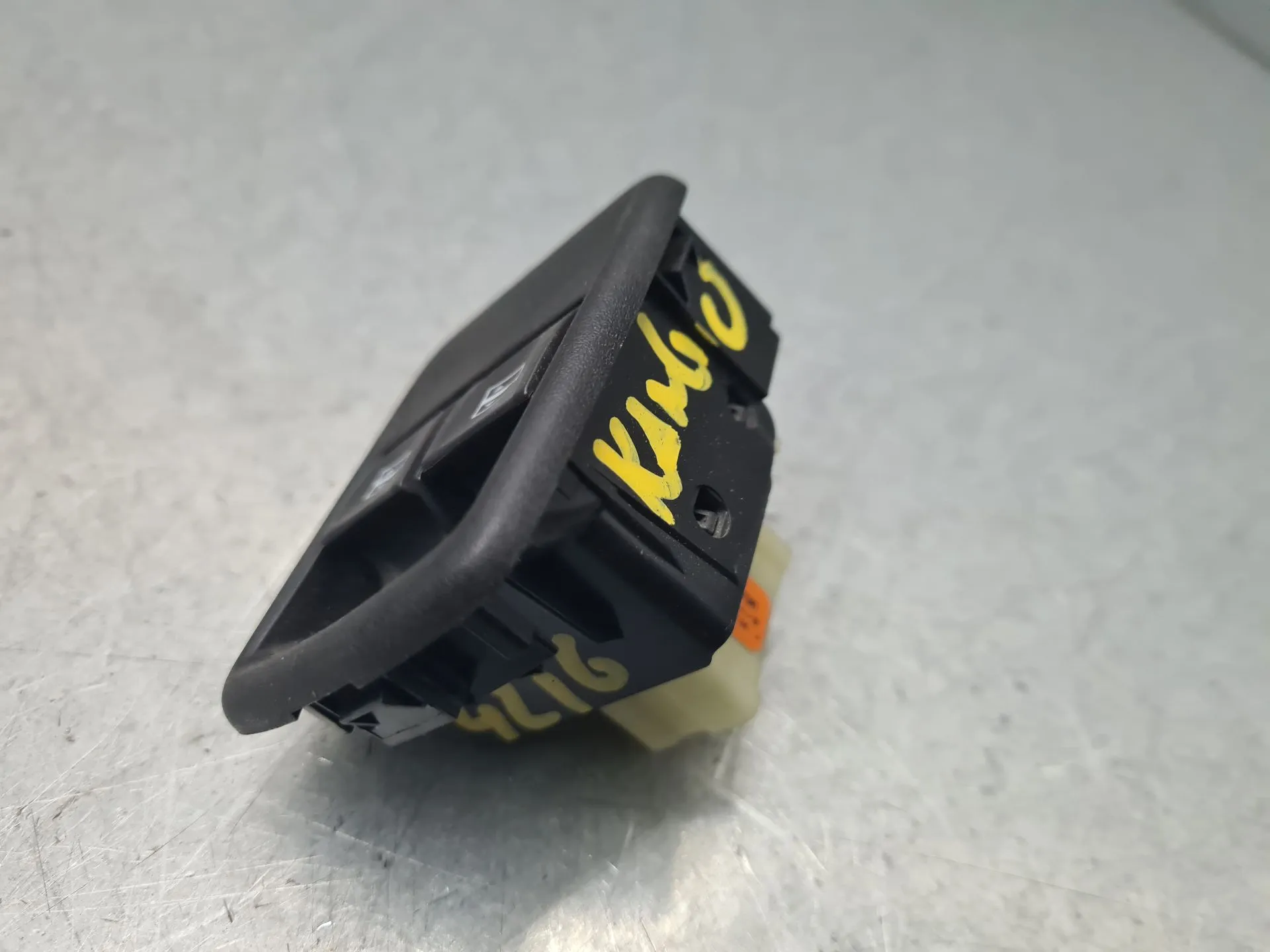 Comando / interruttore alzacristallo anteriore sinistro RENAULT Kangoo Express (FW0/1_) Imagem-1