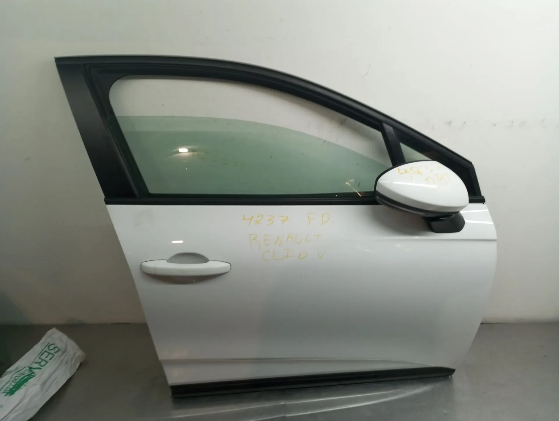 Porta frente direita RENAULT Clio V (BF_)