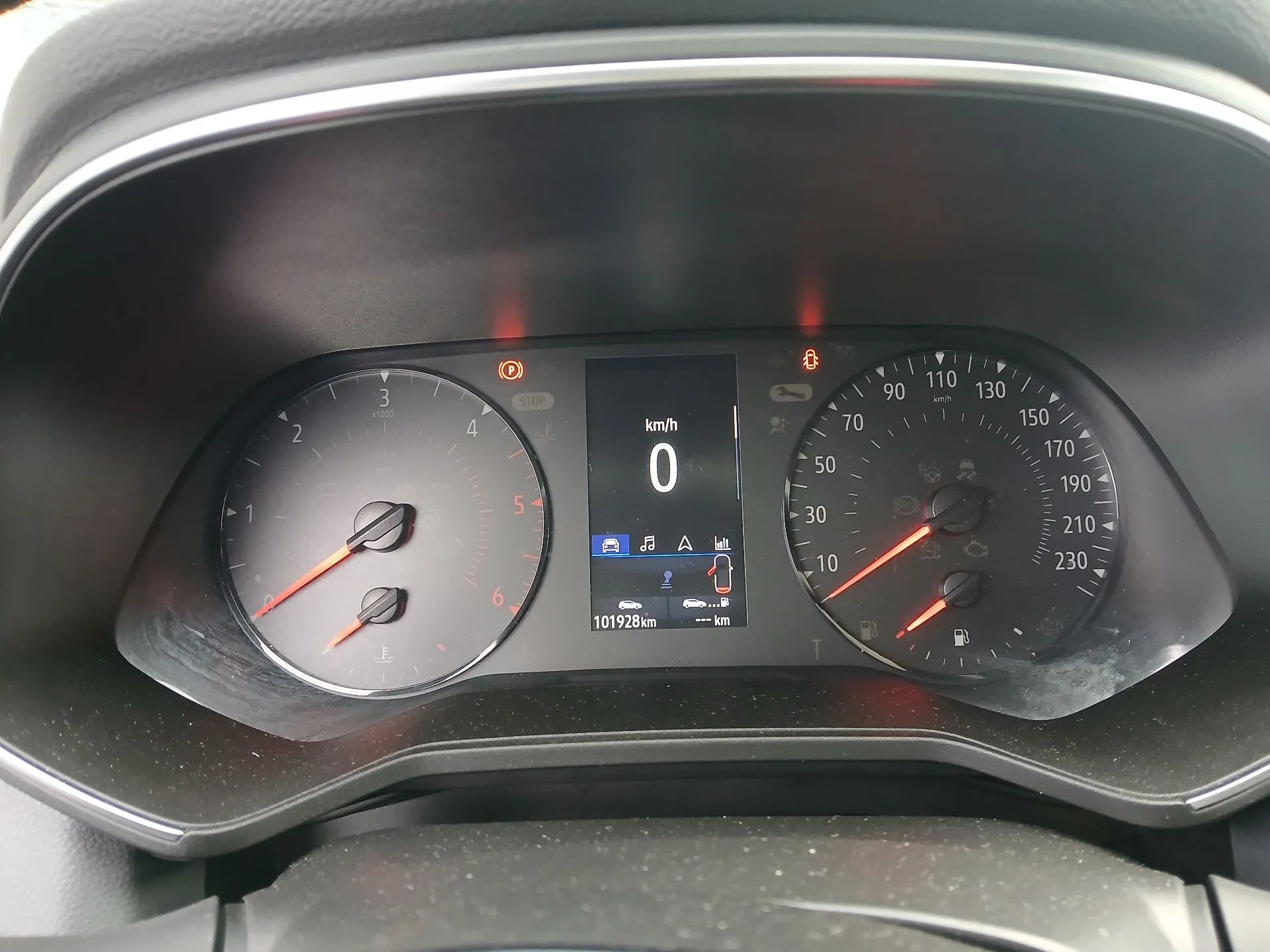 Quadrante / painel de instrumentos RENAULT Clio V (BF_)