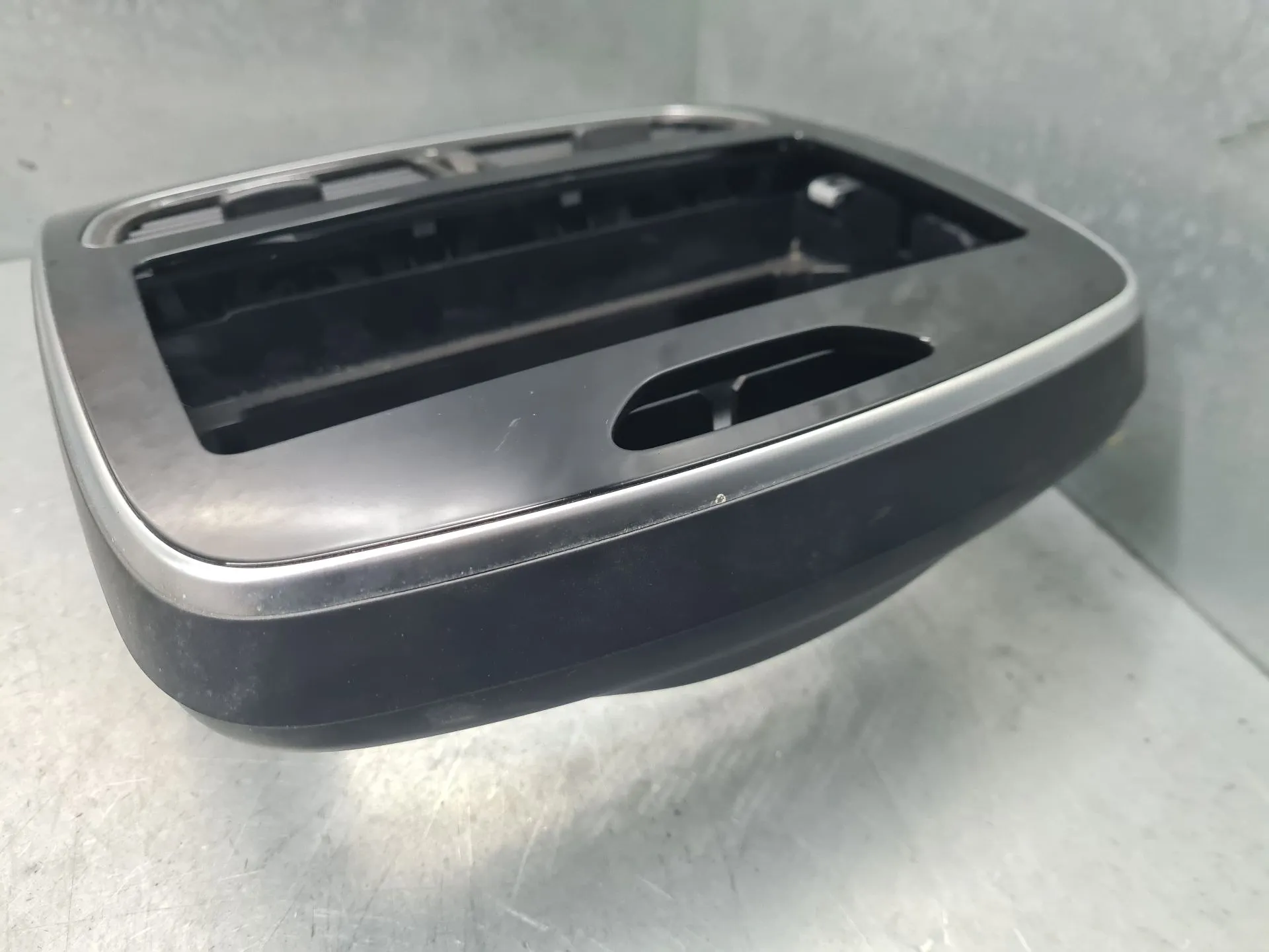 Moldura consola central / radio / aro RENAULT Clio IV (BH_) Imagem-3