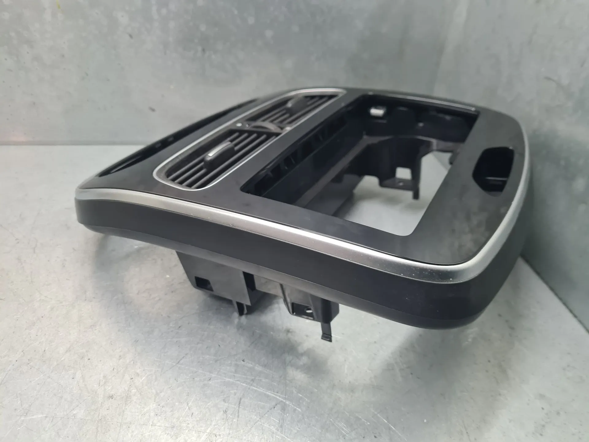 Moldura consola central / radio / aro RENAULT Clio IV (BH_) Imagem-5