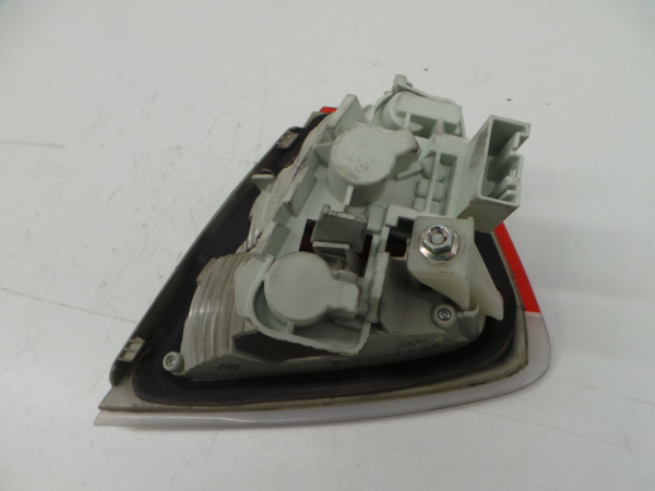 Fanale Sinistro Baule BMW 3 (E90) Imagem-1