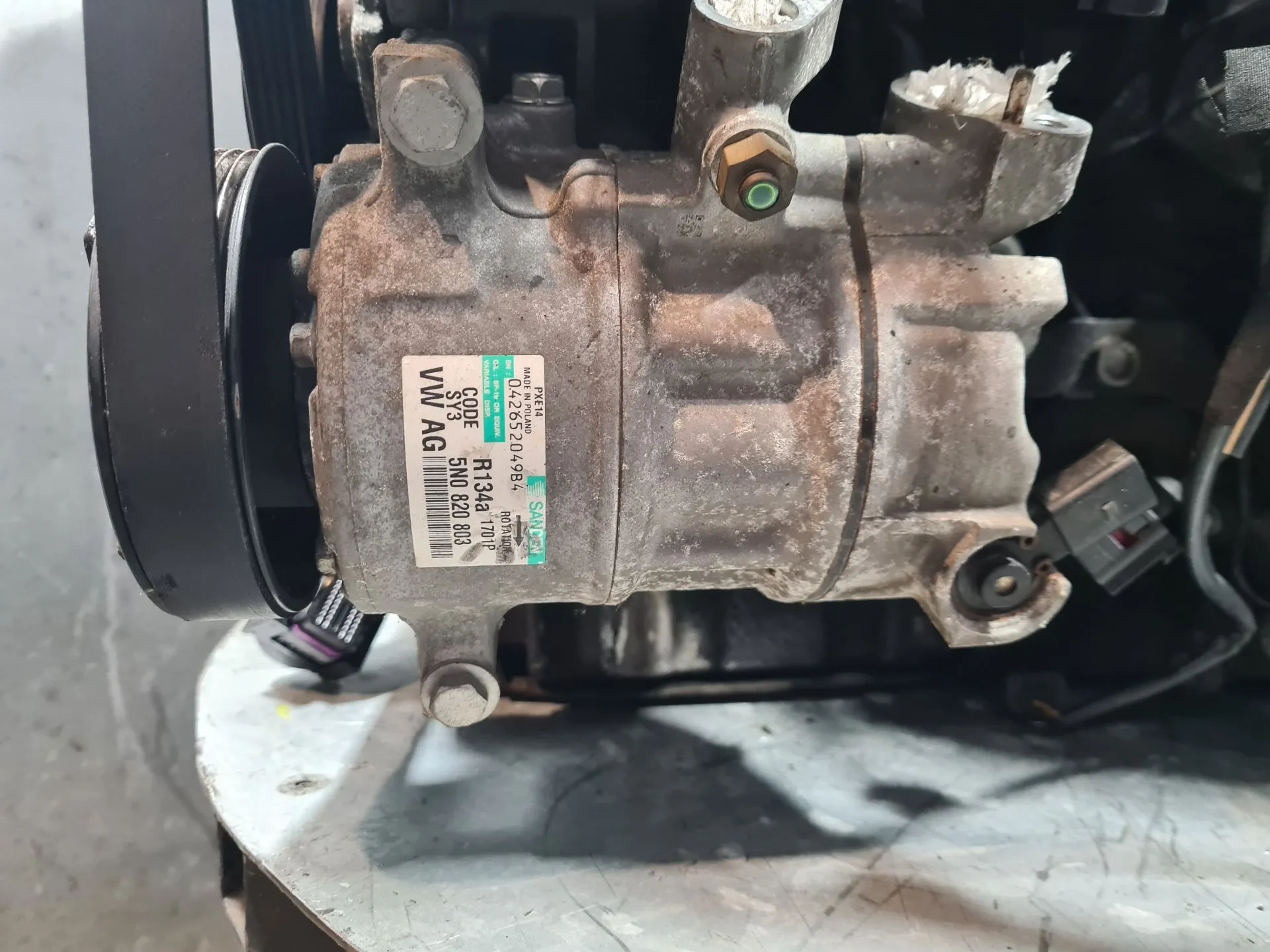 AC compressor VOLKSWAGEN Passat CC (357)