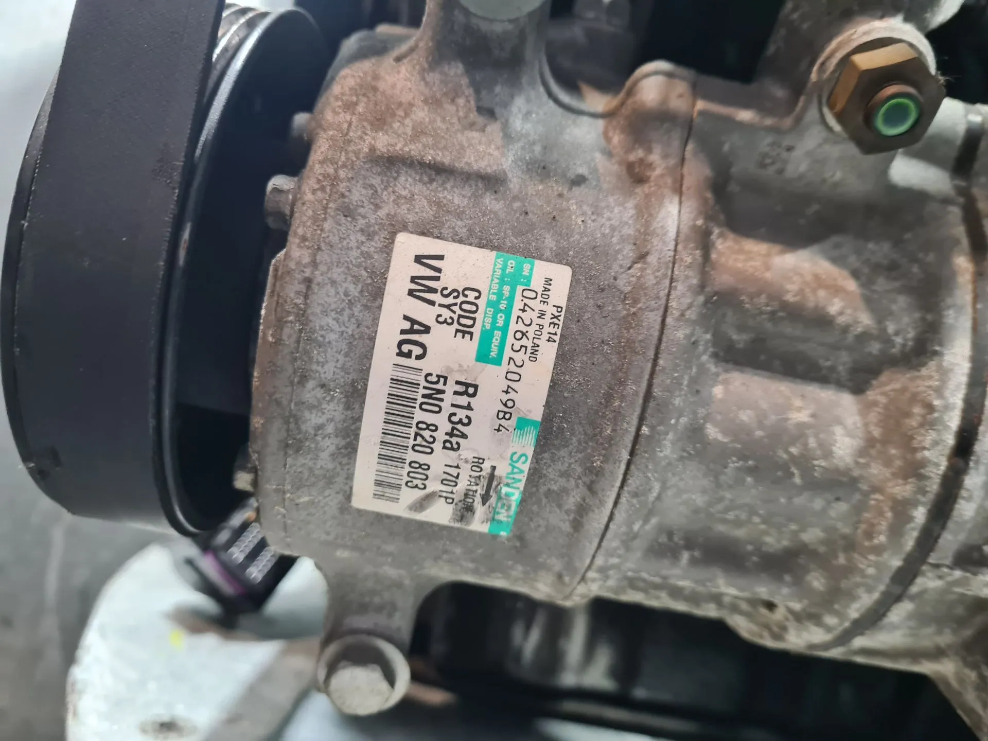 AC compressor VOLKSWAGEN Passat CC (357) Imagem-1