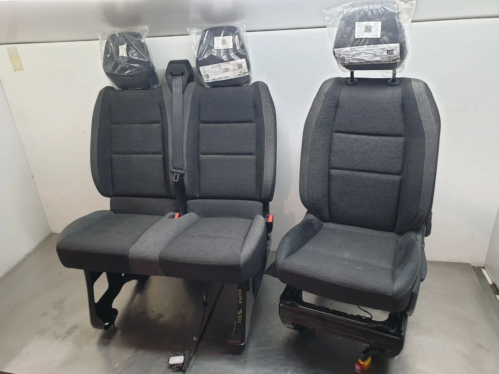 Conjunto de Bancos RENAULT Master IV (F8__)